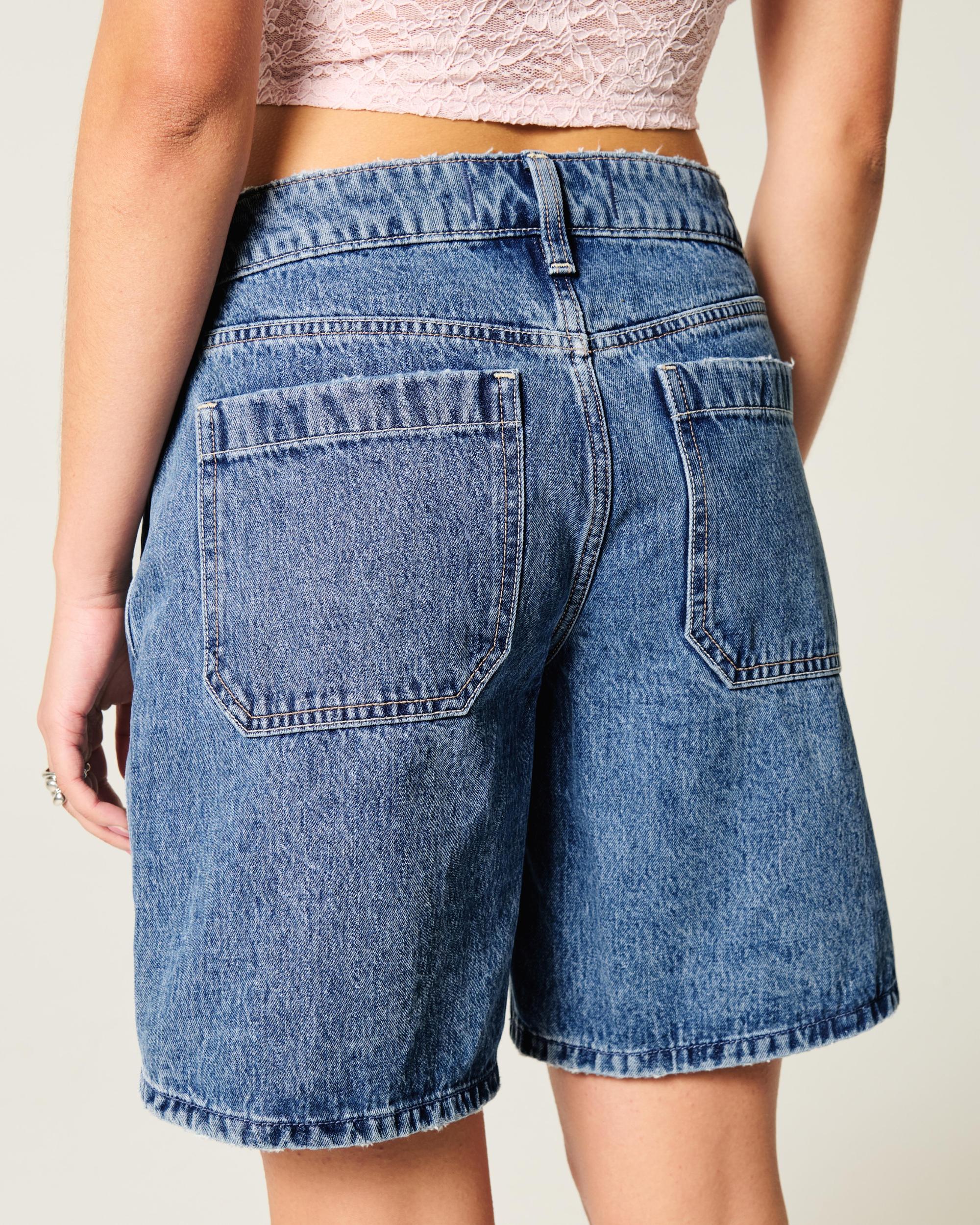 Curvy Low-Rise Washed Black Baggy Jort Product Image