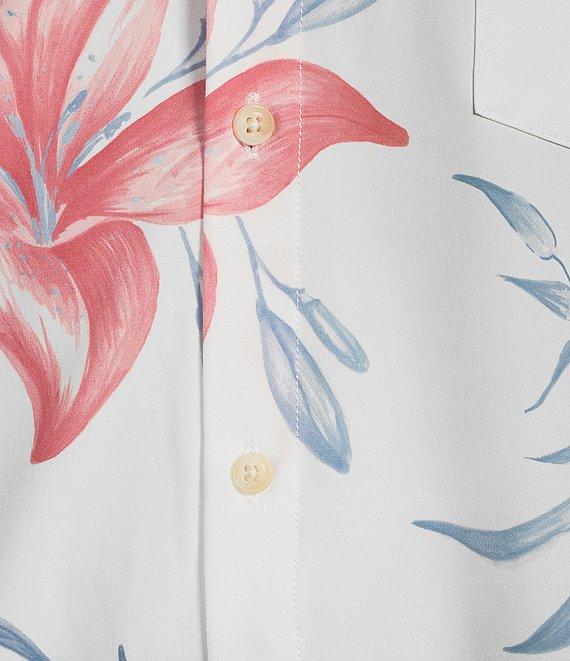Rowm Rec + Relax Short Sleeve Performance Lily Print Shirt Product Image