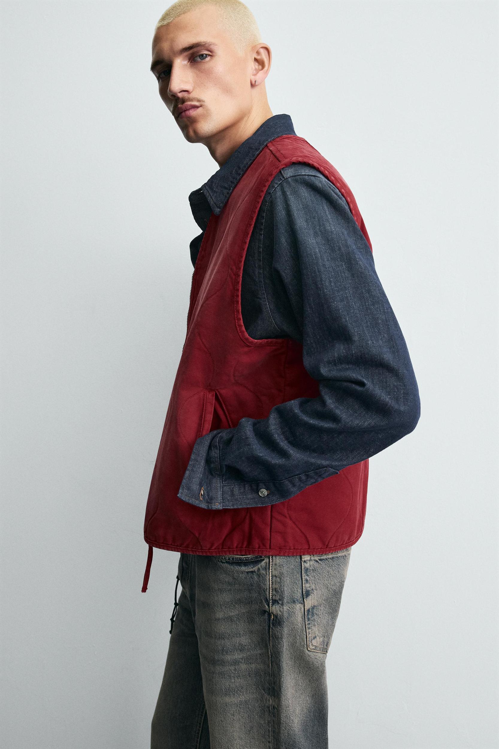 WASHED TOPSTITCHED VEST Product Image