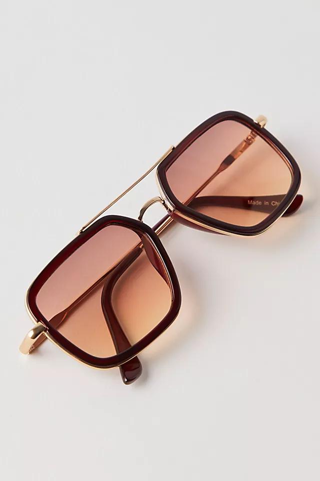 Luna Classic Aviator Sunglasses Product Image