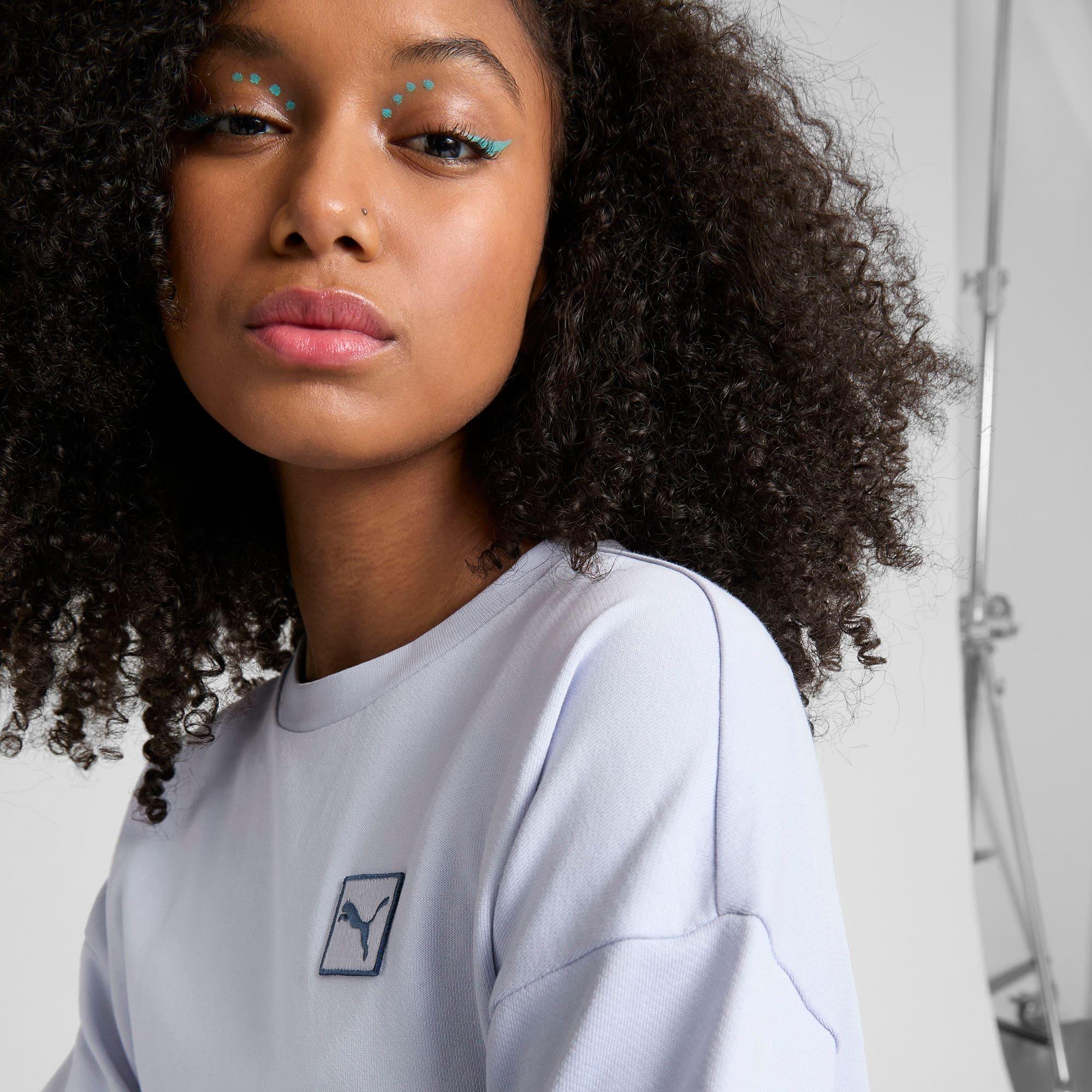 Essentials Elevated Women's Comfort Crew Sweatshirt Product Image