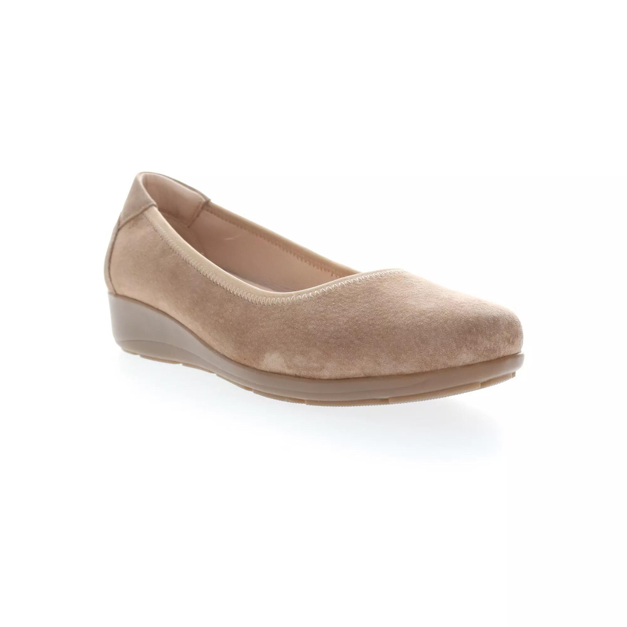 Propet Yara Womens Flats Product Image