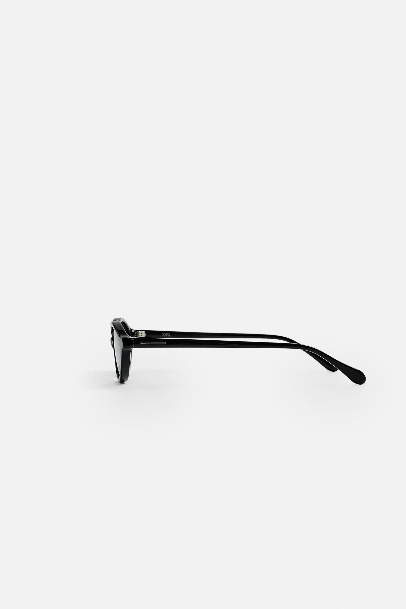 OVAL SUNGLASSES Product Image
