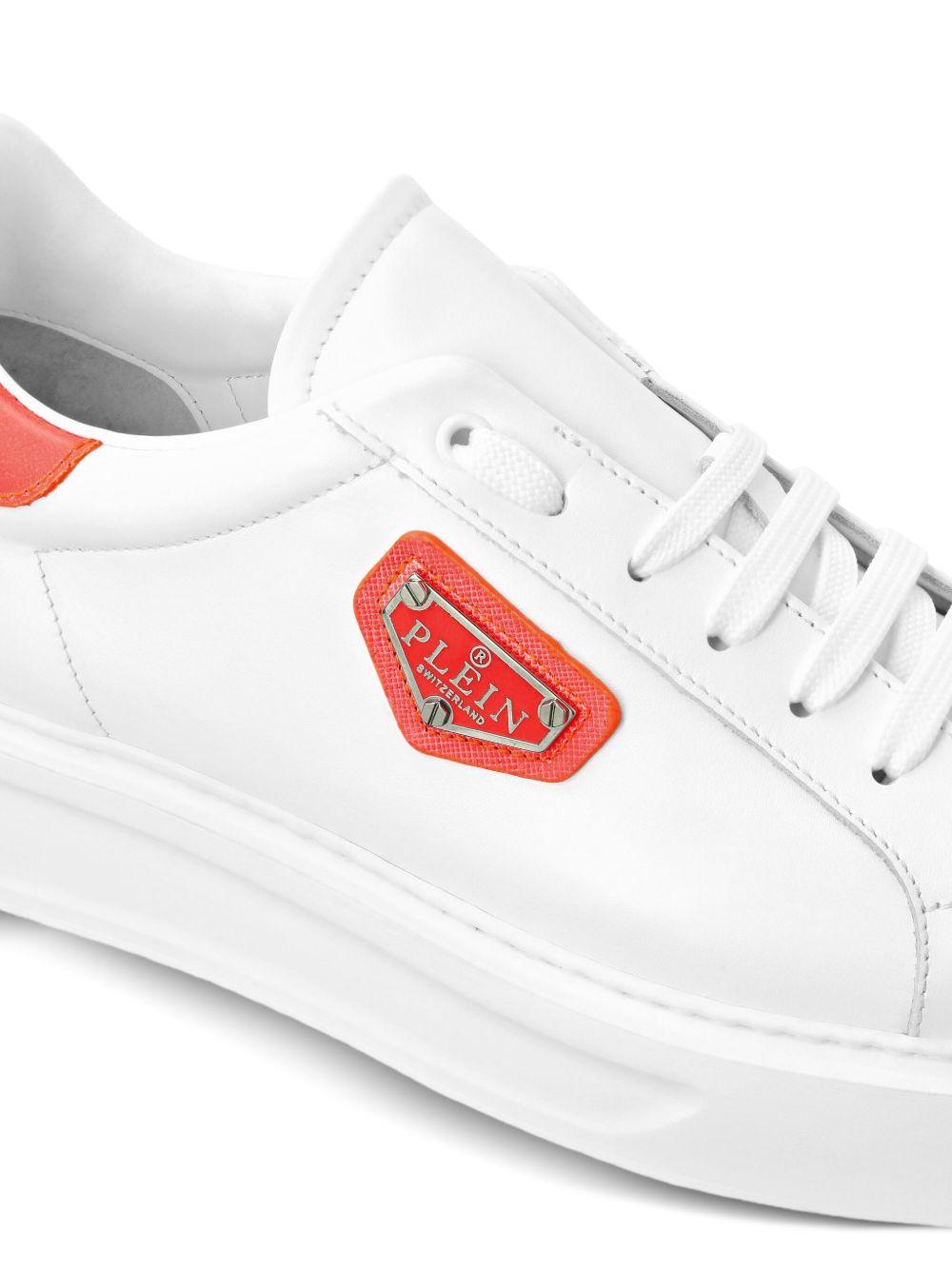 logo-plaque leather sneakers  Product Image