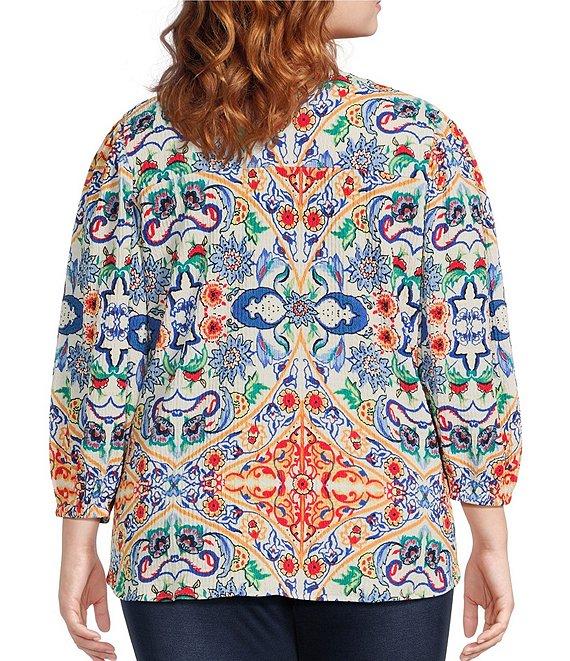 Calessa Plus Size Textured Crinkle Knit Florentine Mosaic Print Banded Split V-Neck 3/4 Balloon Sleeve Tunic Product Image