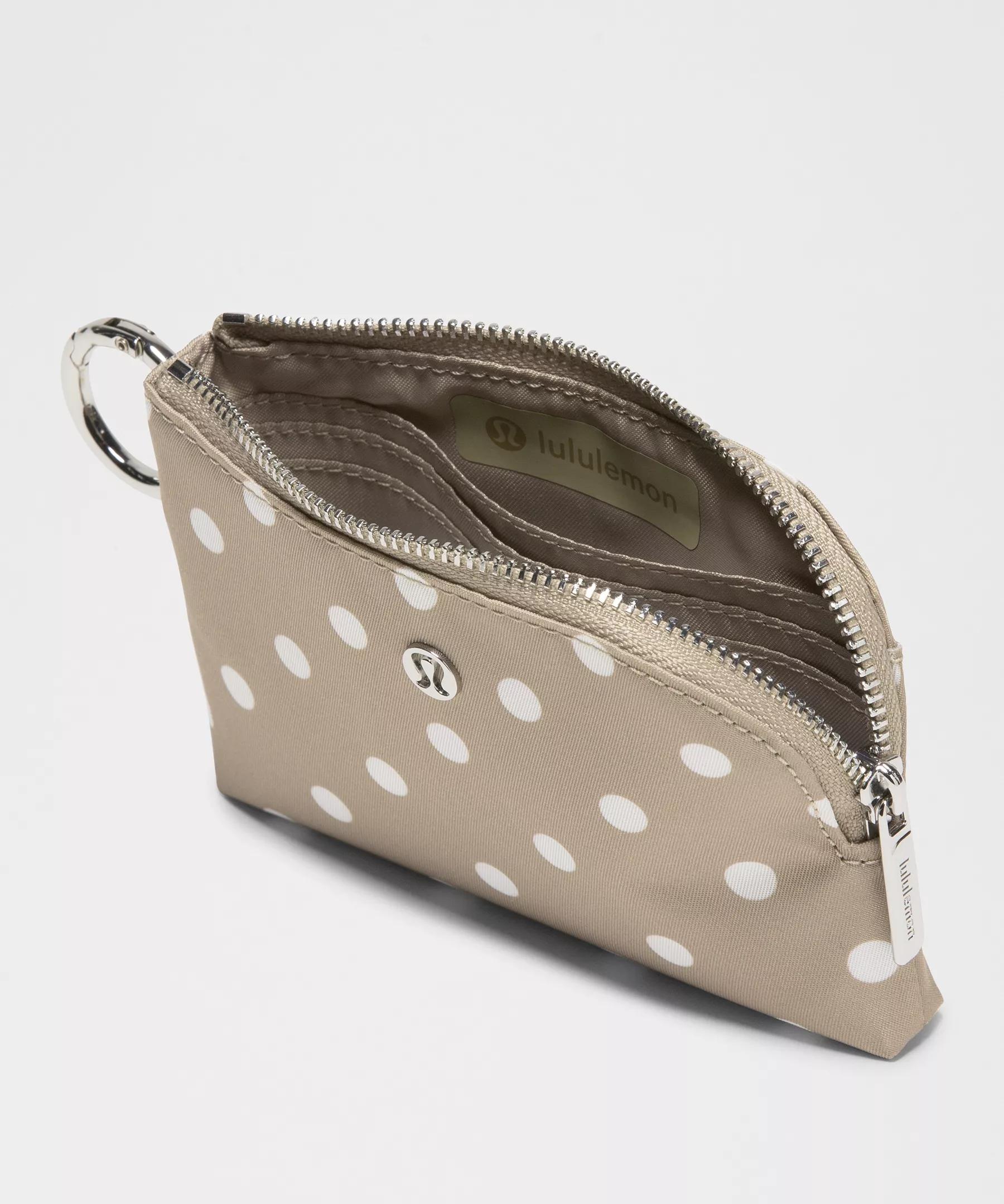 Clippable Card Pouch Product Image