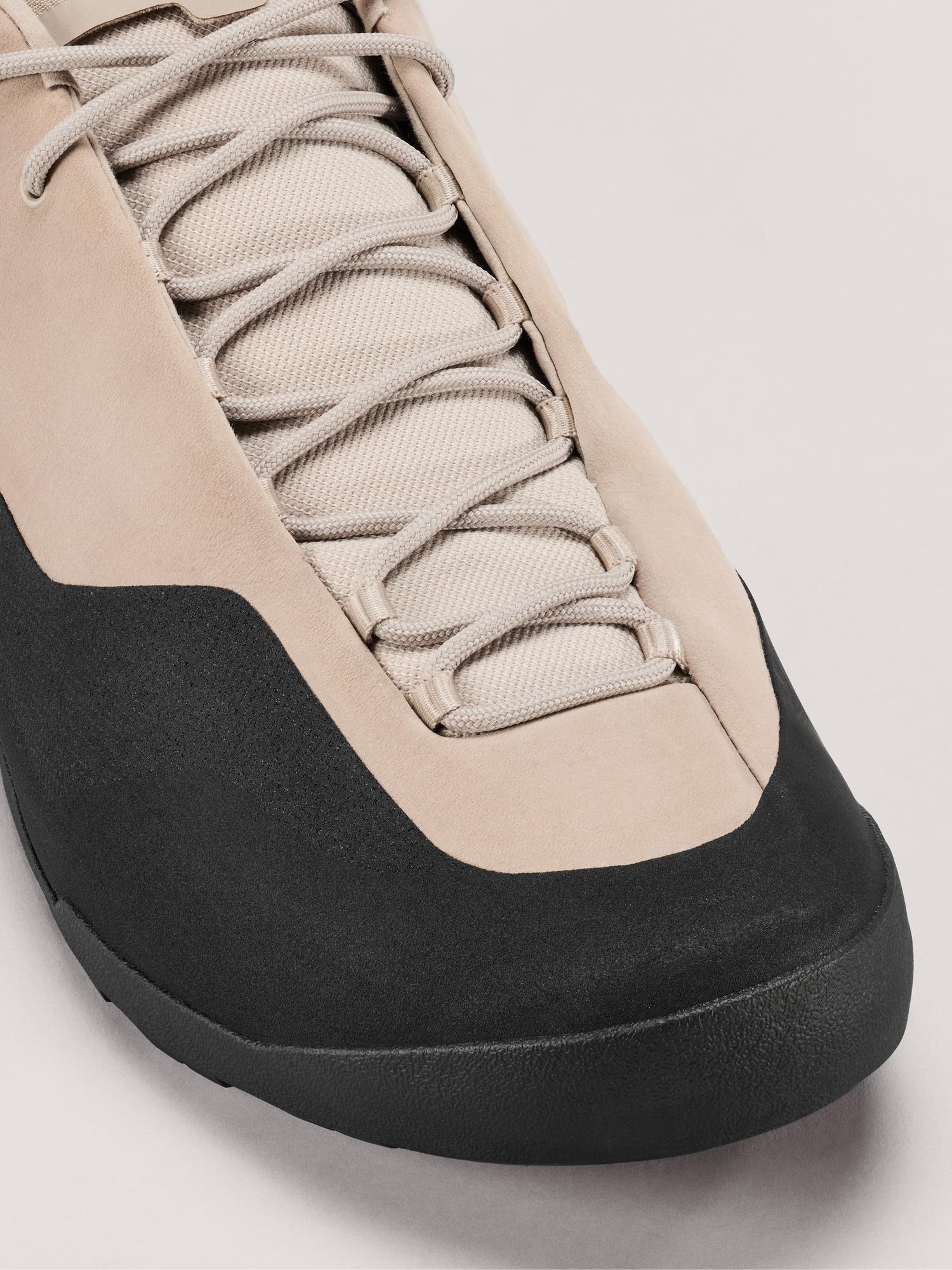 Konseal Shoe Women's Product Image