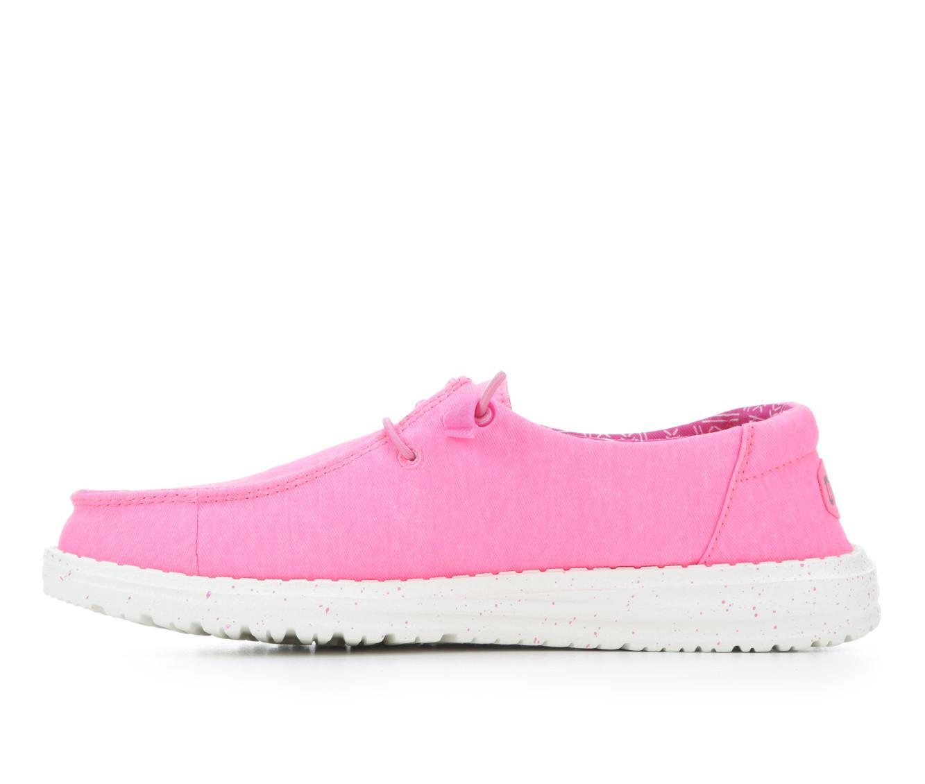Women's HEYDUDE Wendy Canvas Casual Shoes Product Image