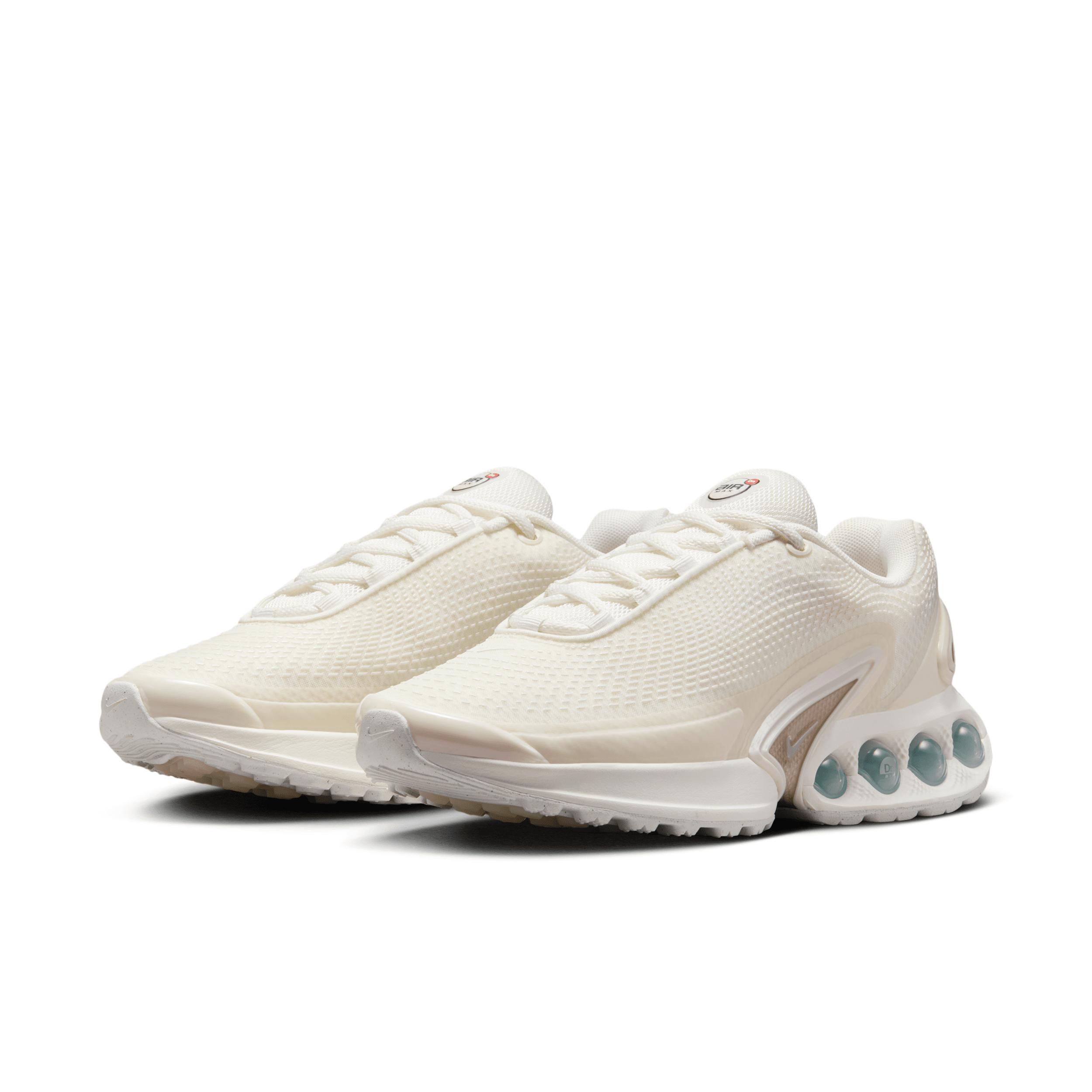 Nike Womens Air Max Dn SE Shoes | HV4436-133 Product Image