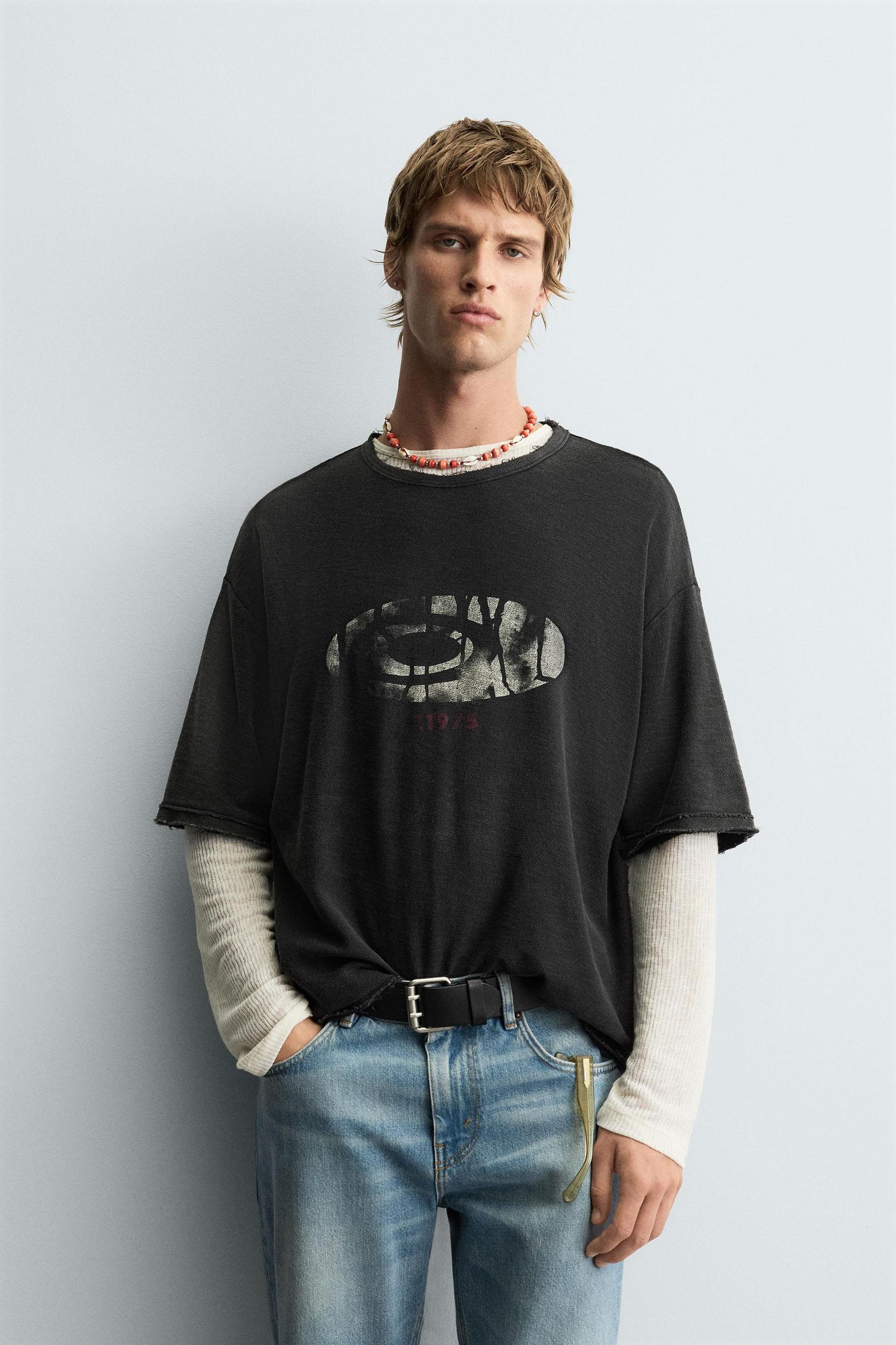 WASHED PRINT KNIT T-SHIRT Product Image