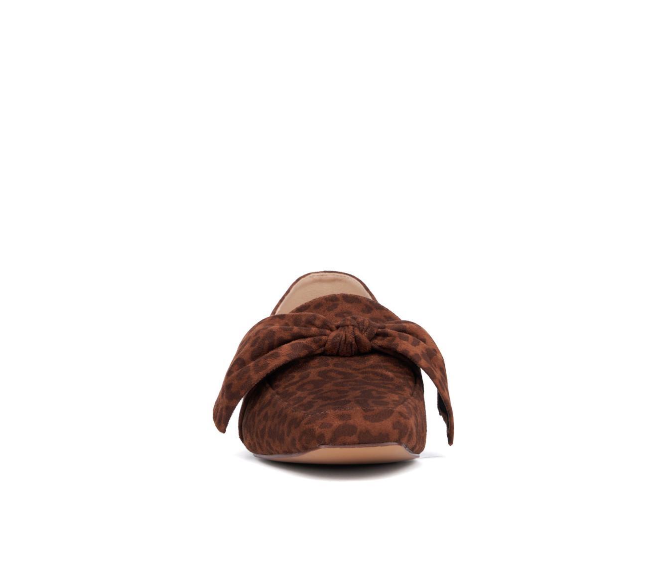 Women's New York and Company Domenica Loafers Product Image