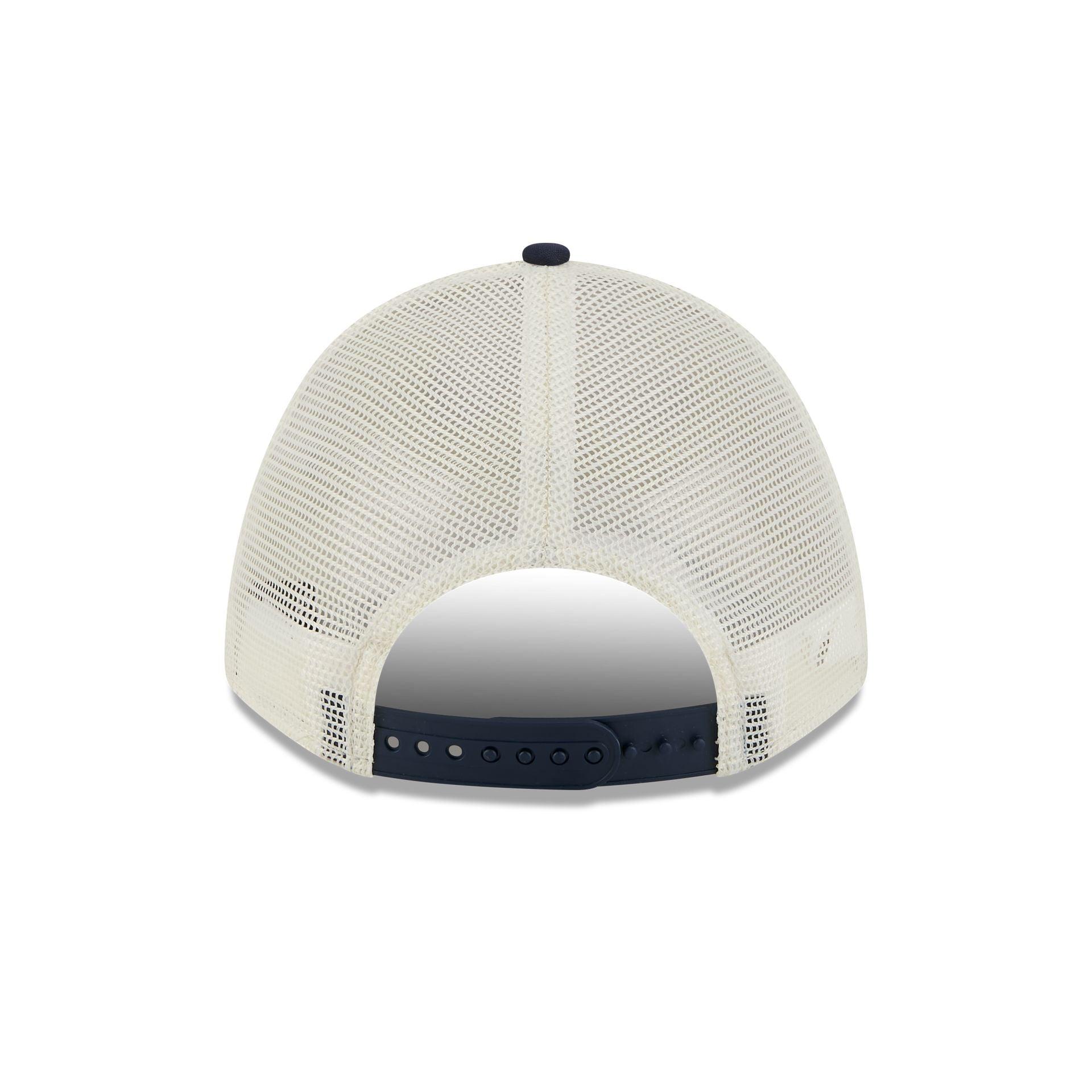 Connecticut Huskies Chrome Arch 9FORTY M-Crown A-Frame Trucker Hat Male Product Image