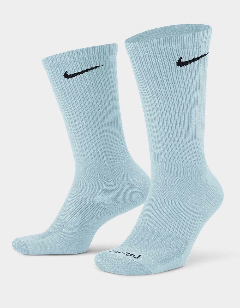 NIKE Everyday Plus 3 Pack Cushioned Crew Socks Product Image