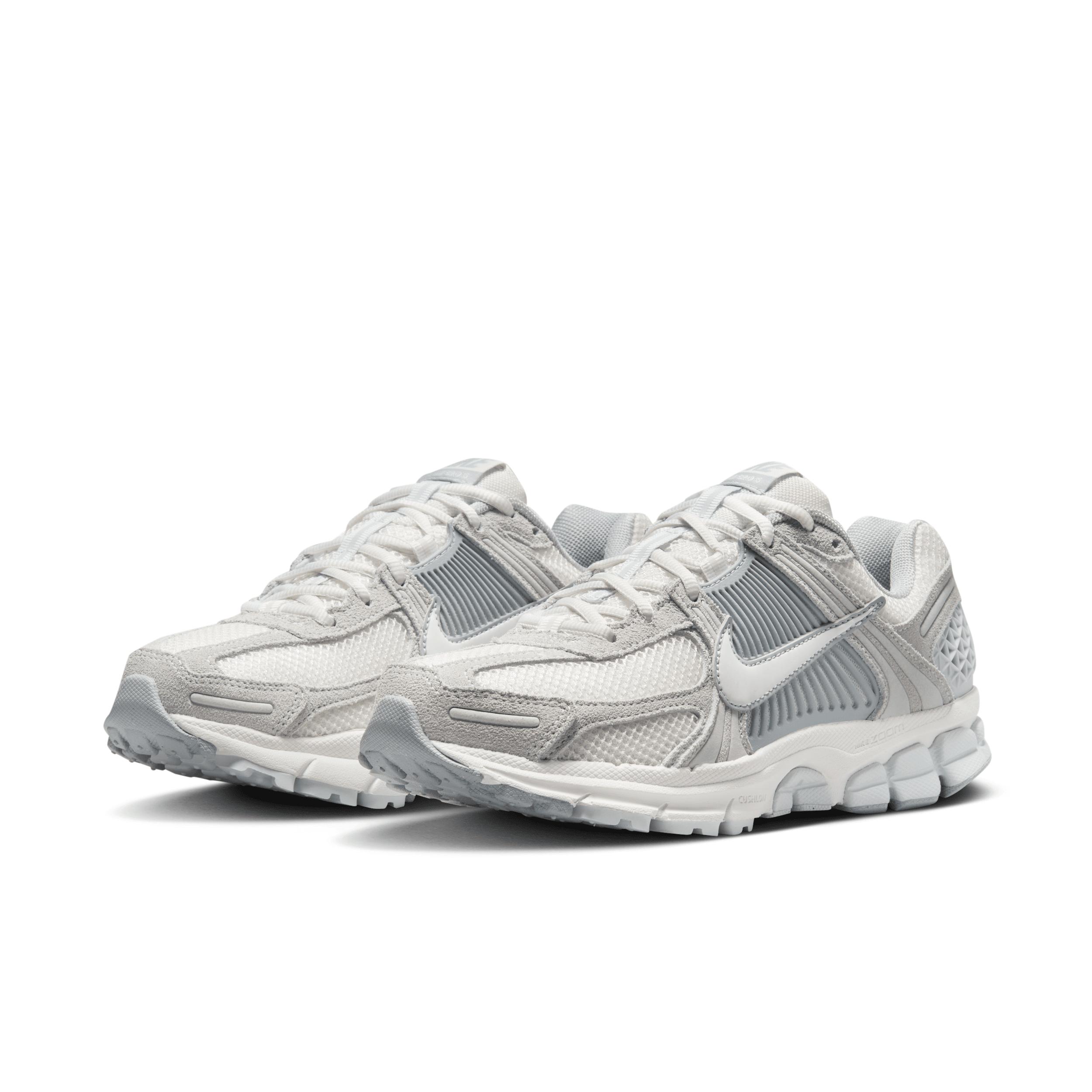 Nike Womens Zoom Vomero 5 Shoes with Reflective Accents | HQ0458-001 Product Image
