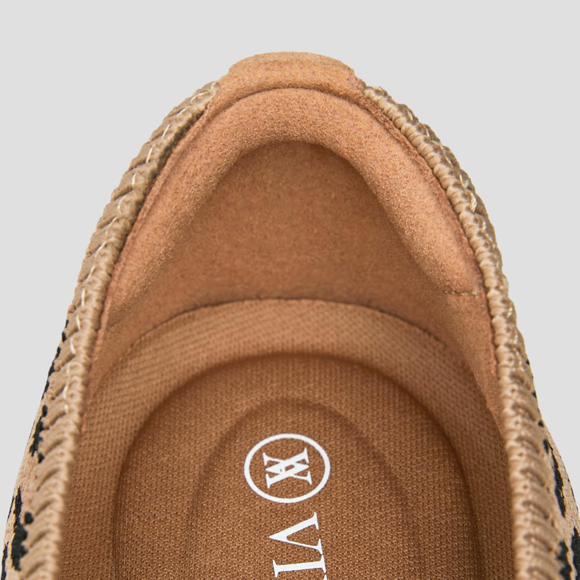 Almond-Toe Ballet Flats (Tamia 2.0) Product Image