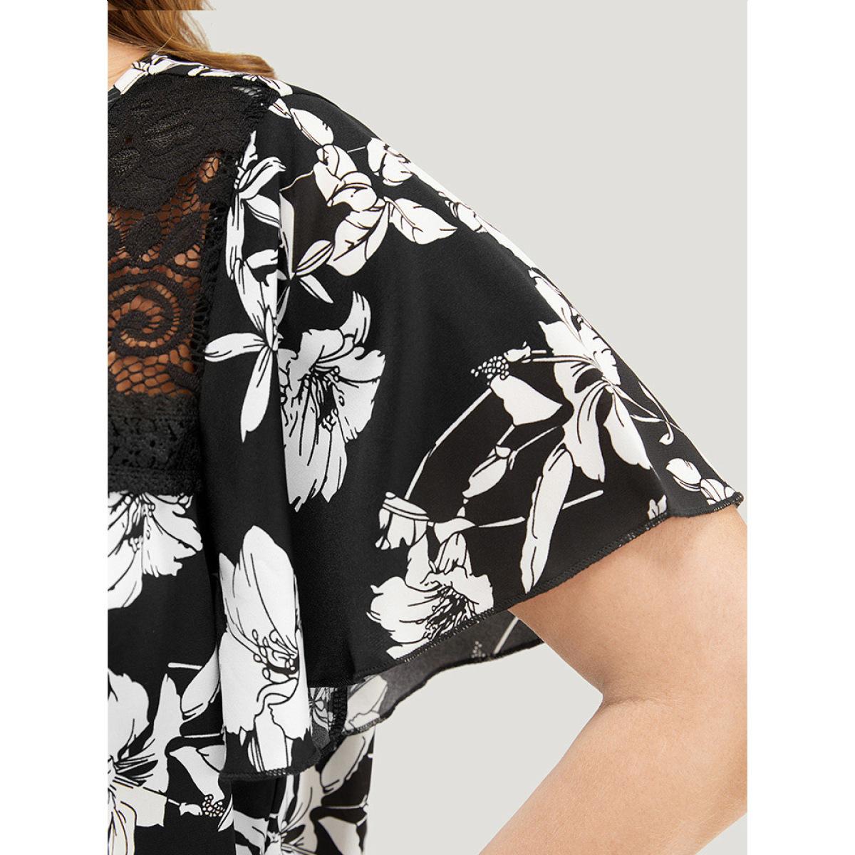 Plus Size BlackFlower Floral Print Gathered Lace Patchwork Blouse Women Elegant Short sleeve Round Neck Dailywear Blouses BloomChic 14-16/1X Product Image
