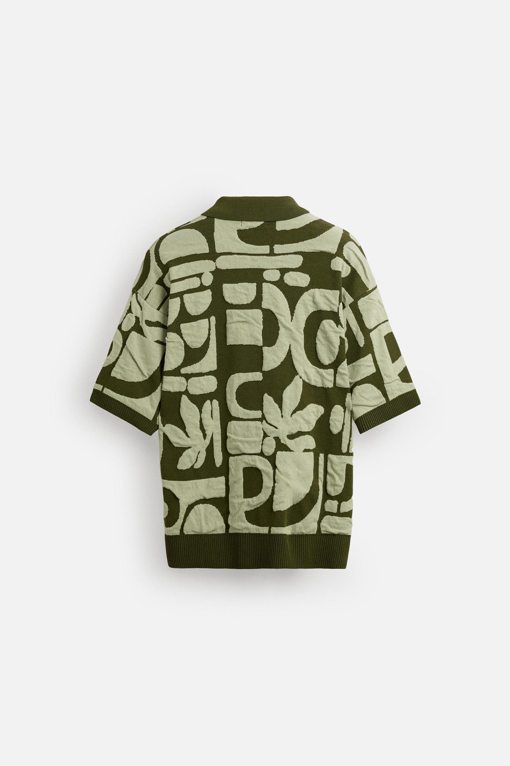 CONTRAST JACQUARD KNIT POLO SHIRT Product Image