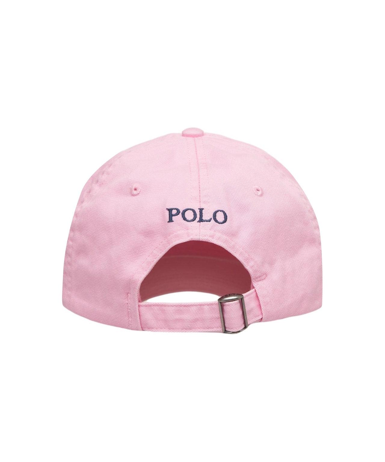 Baseball cap with logo embroidery Product Image