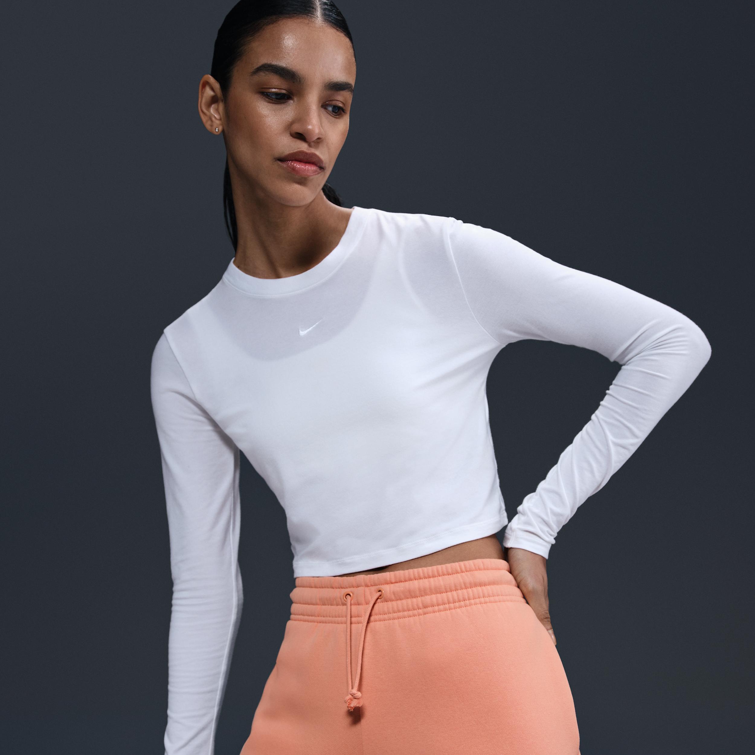 Women's Nike Sportswear Phoenix Fleece Mid-Rise 4" Shorts Product Image