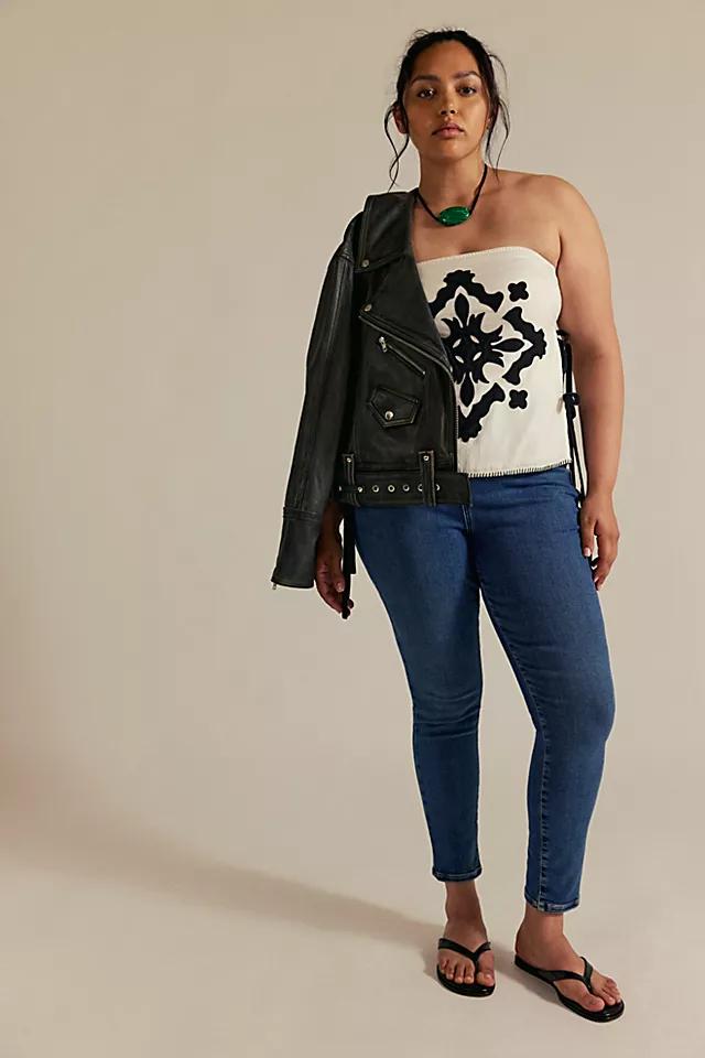 CRVY Infinite Stretch Pull-On Skinny Jeans Product Image