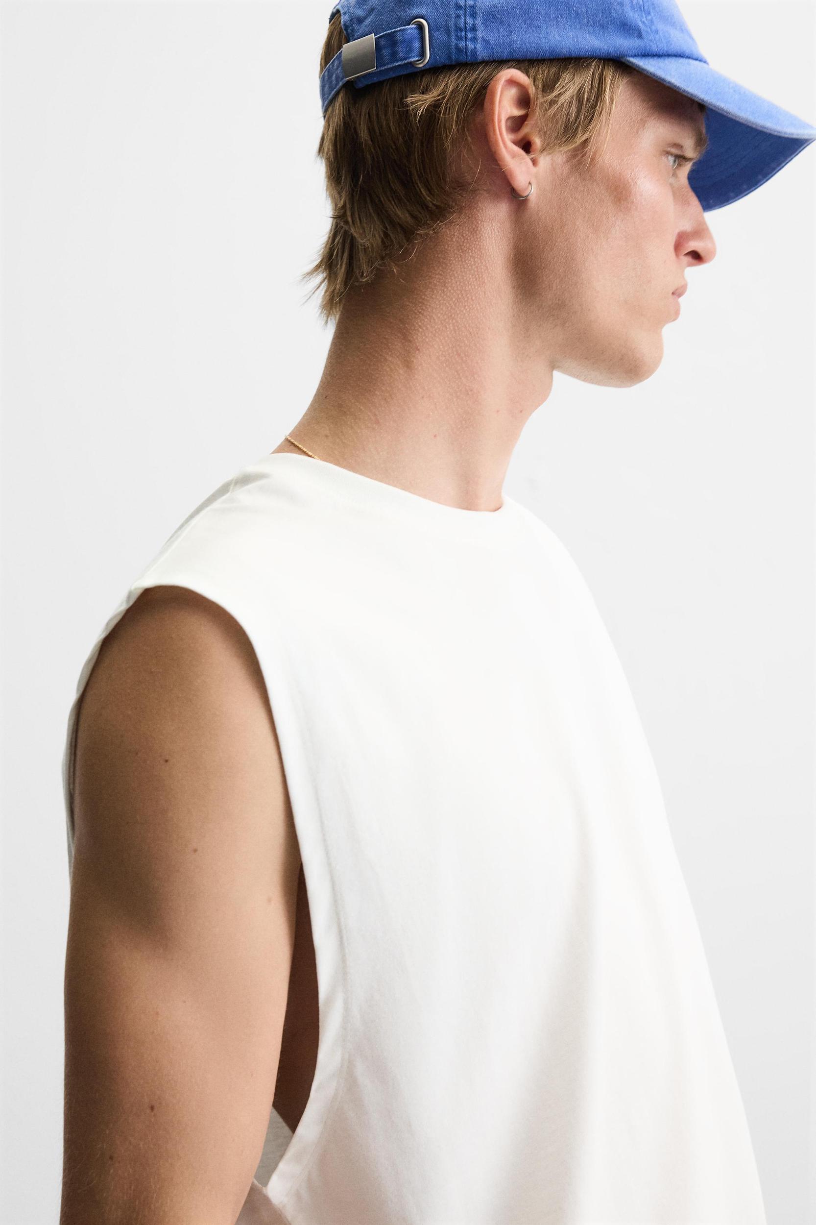 RELAXED FIT TANK T-SHIRT Product Image