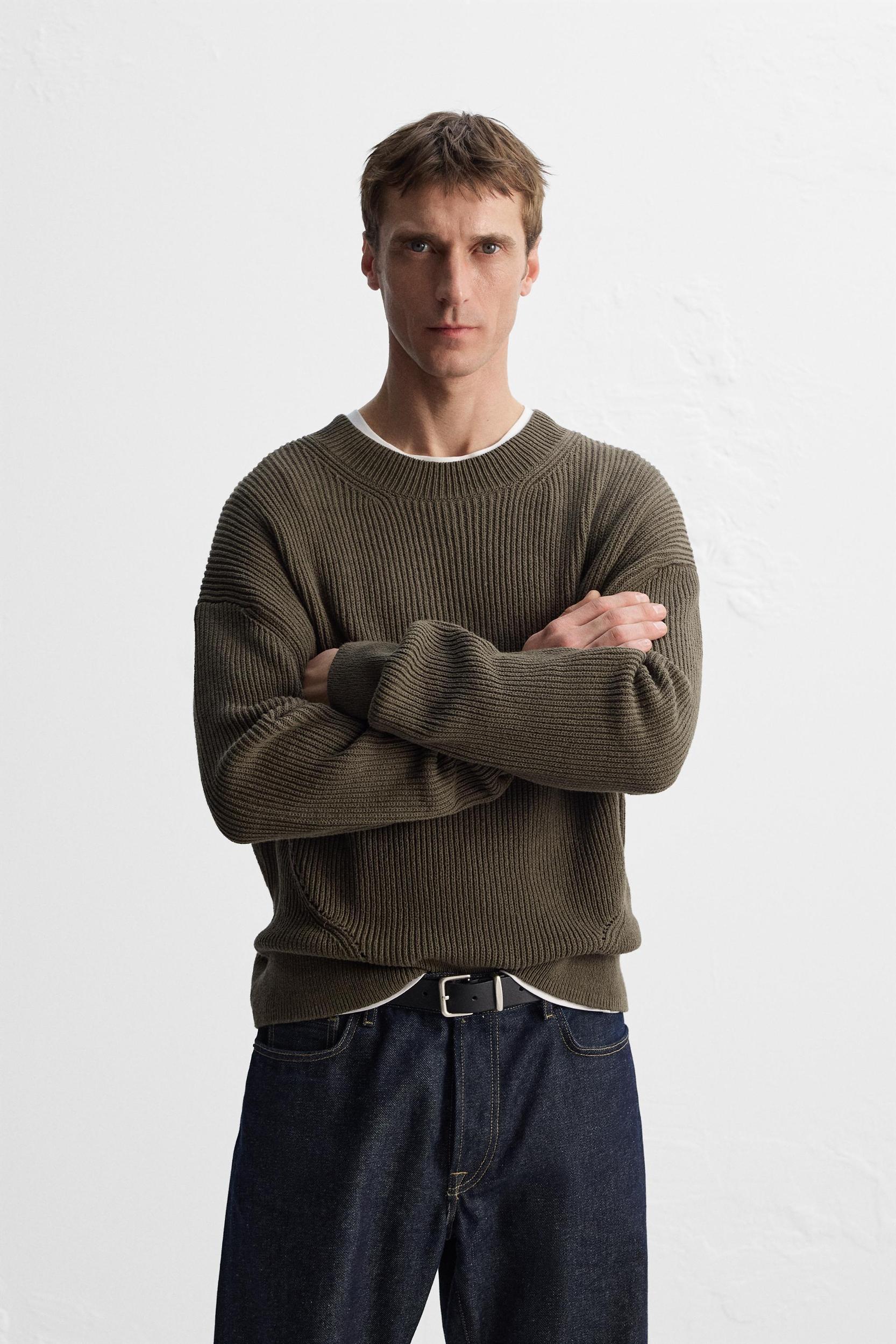 RELAXED FIT COTTON BLEND SWEATER Product Image