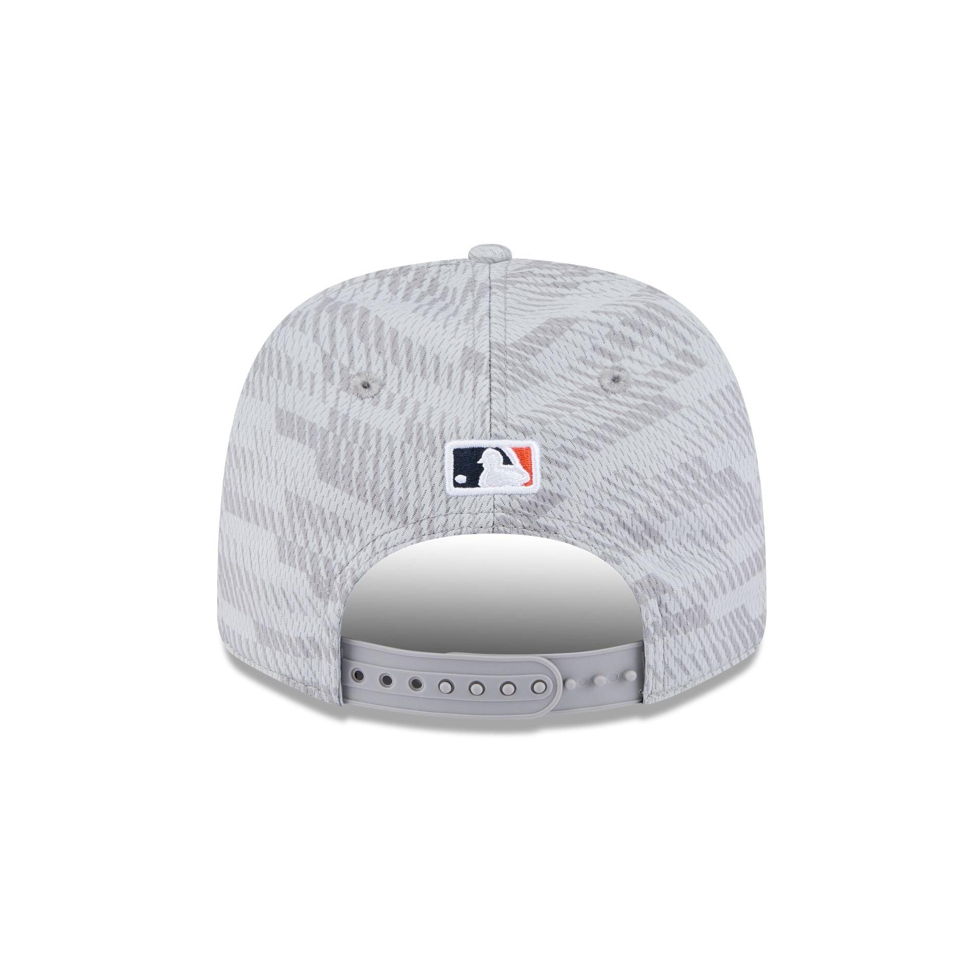 Houston Astros 2025 Clubhouse Gray 9SEVENTY Stretch-Snap Hat Male Product Image