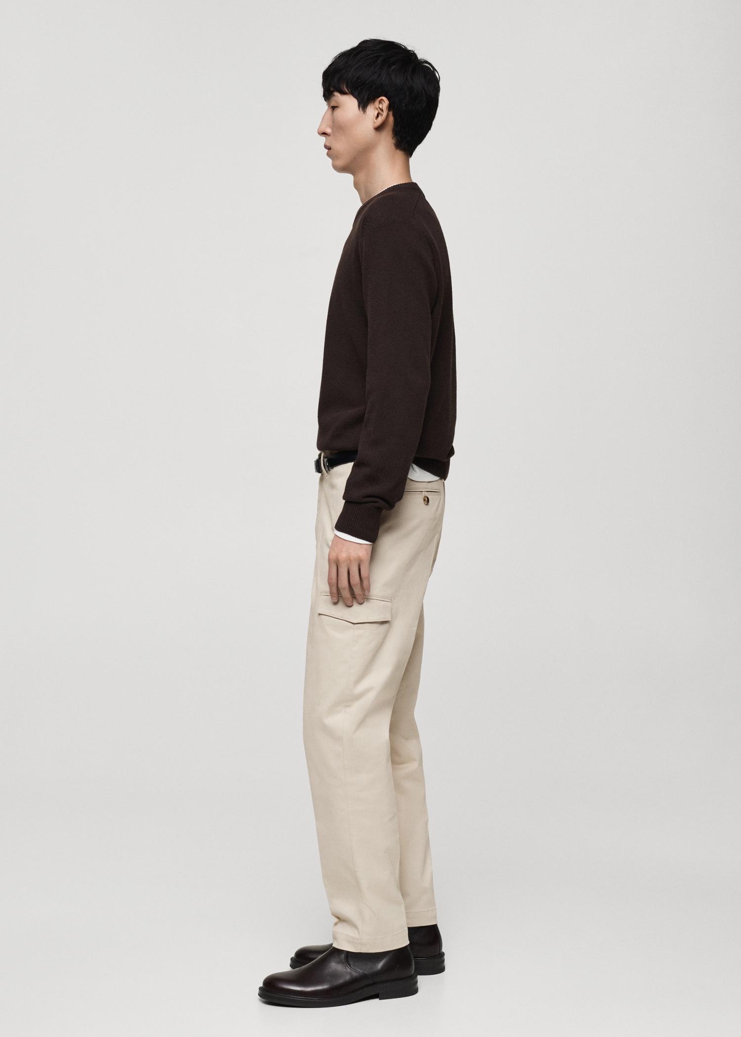 Regular-fit cotton cargo pants - Men | MANGO USA Product Image