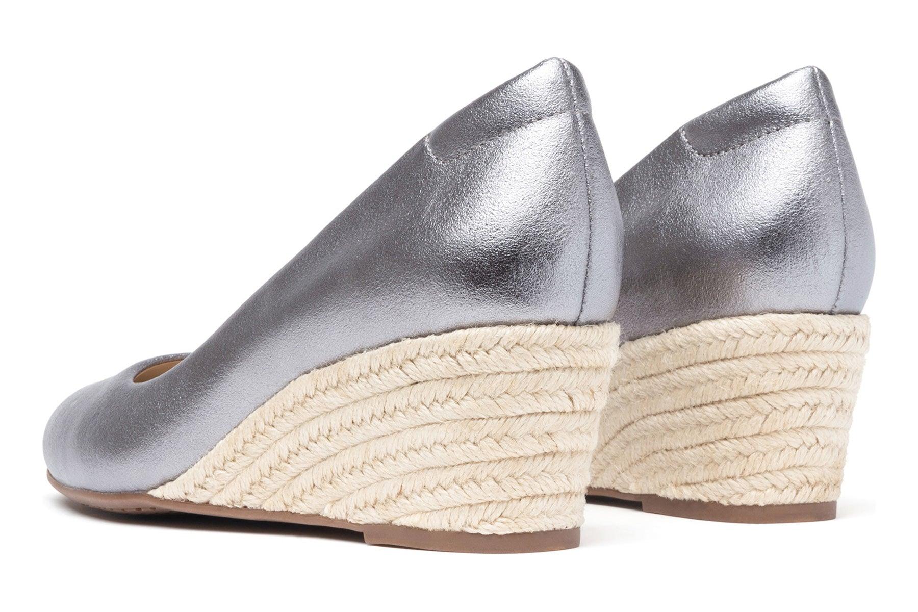 Quinn Metatarsal Female Product Image