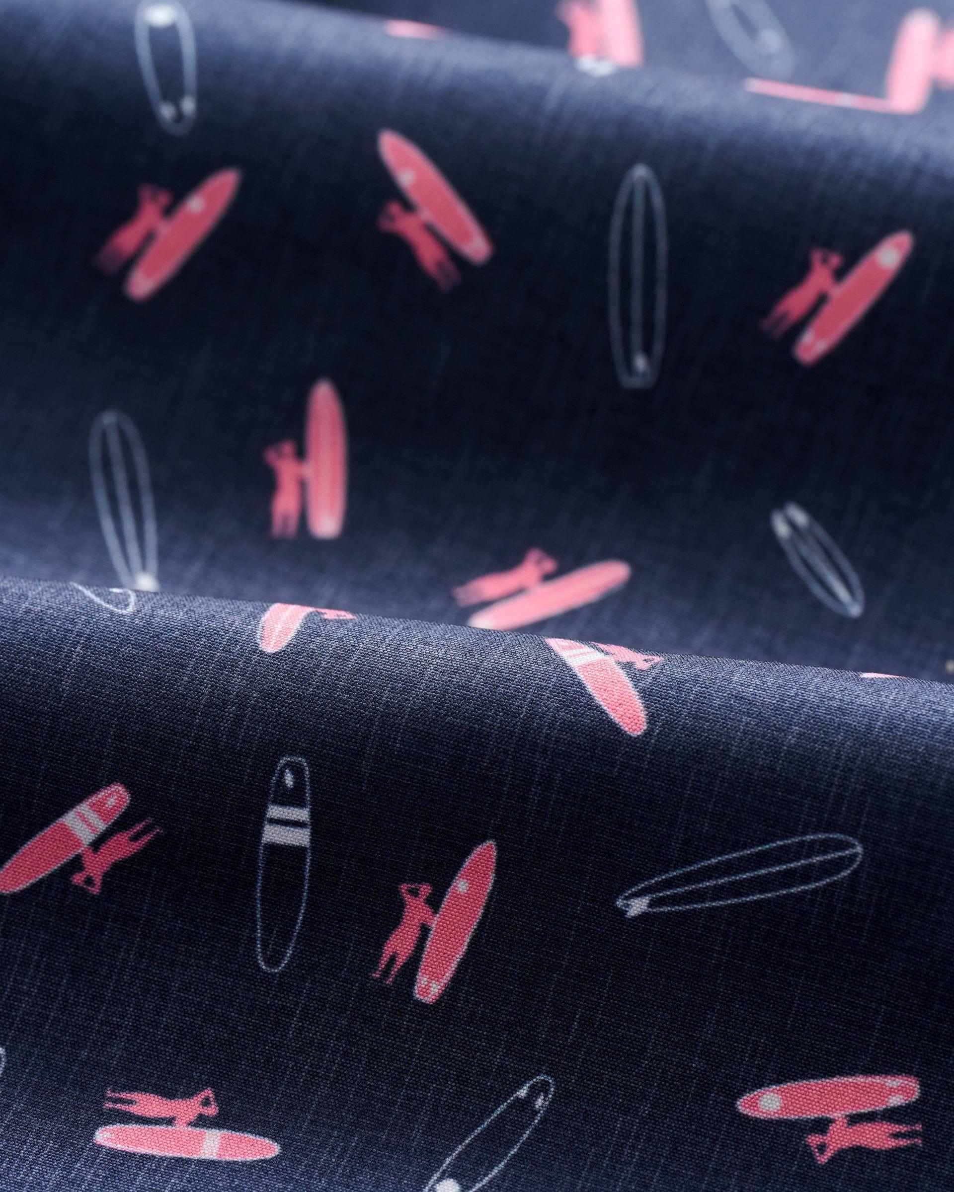 The Half Elastic 7" Surf Shorts Male Product Image