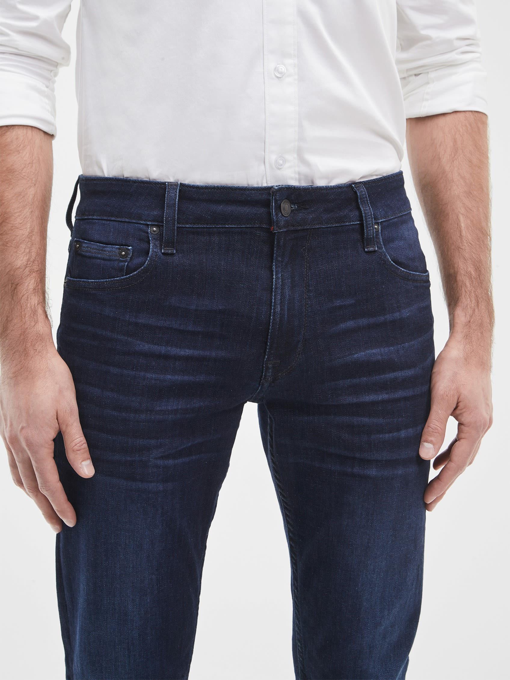 Men's Tapered Jeans Product Image