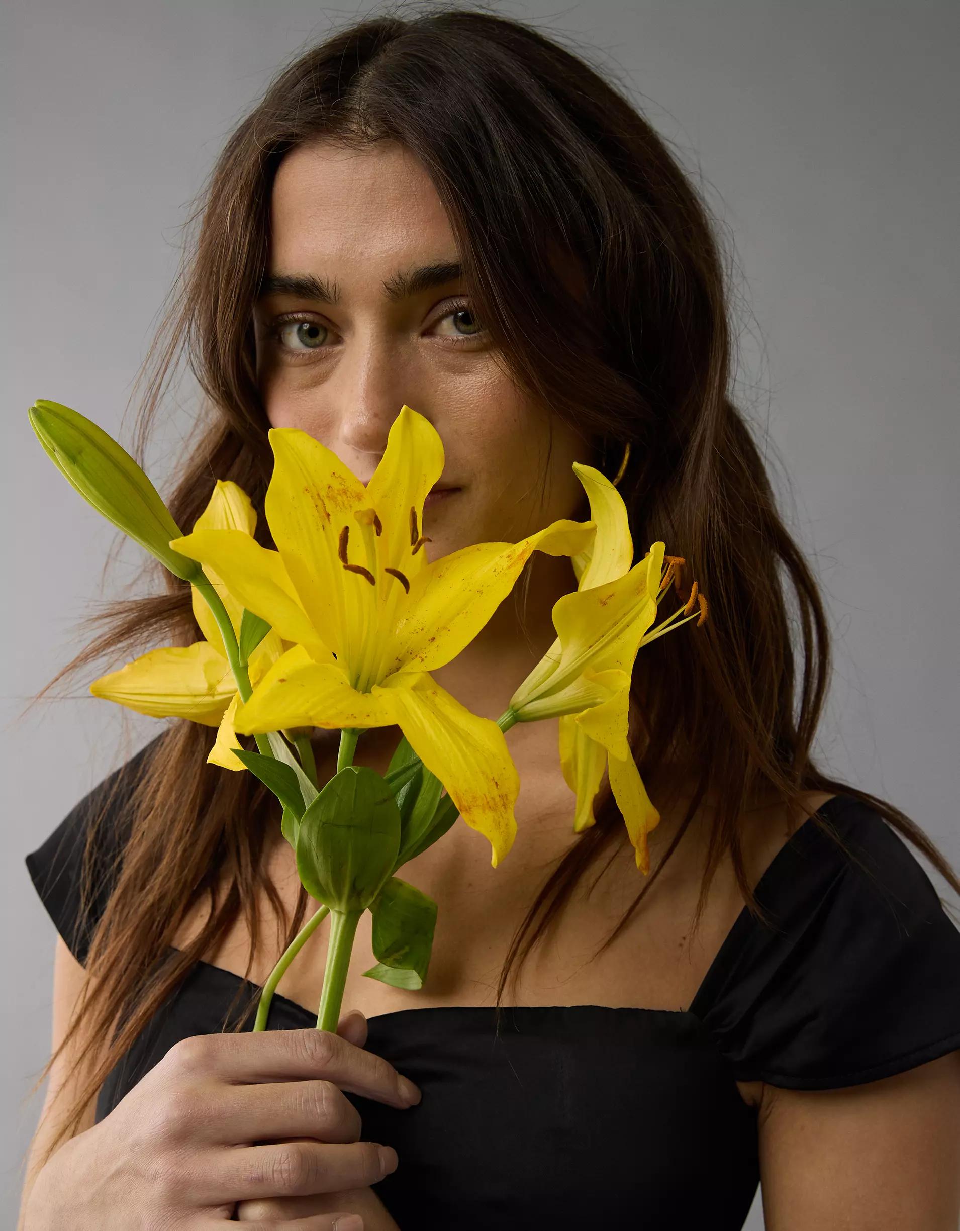 AE Satin Sweetheart Off-The-Shoulder Maxi Dress Product Image