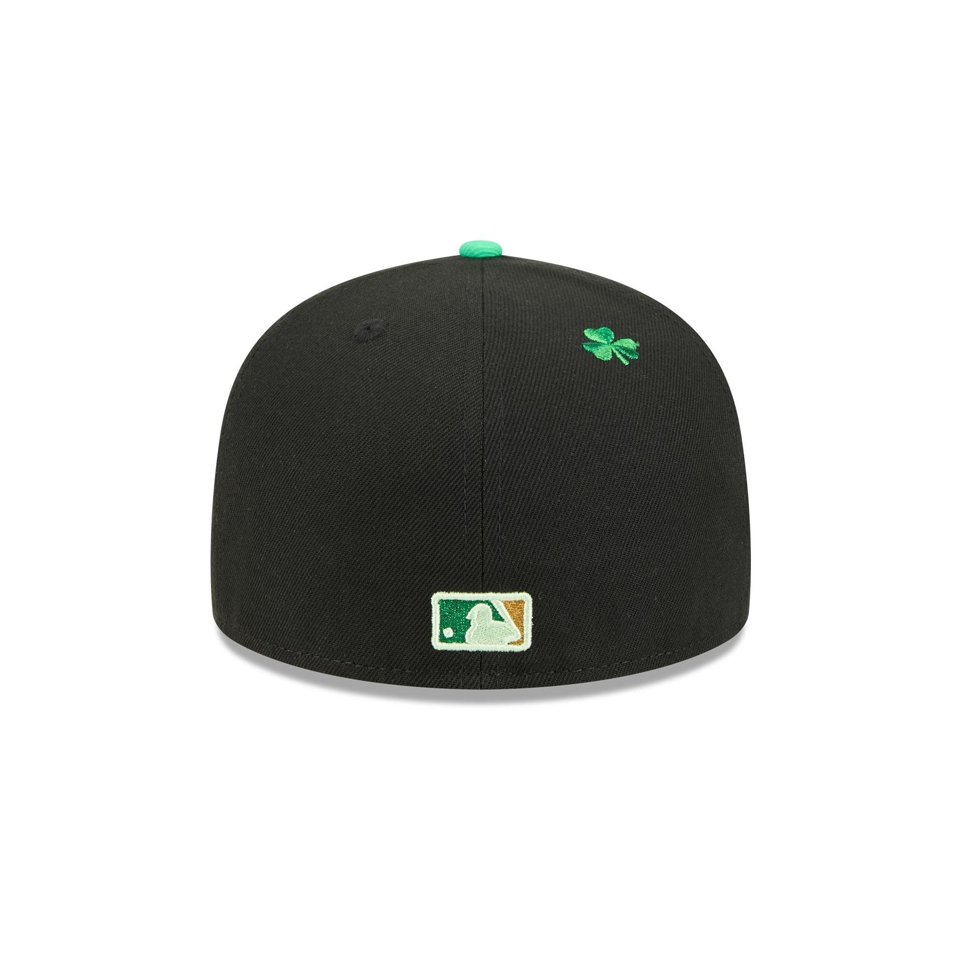 Milwaukee Brewers St. Patrick's Day 2026 59FIFTY Fitted Hat Male Product Image