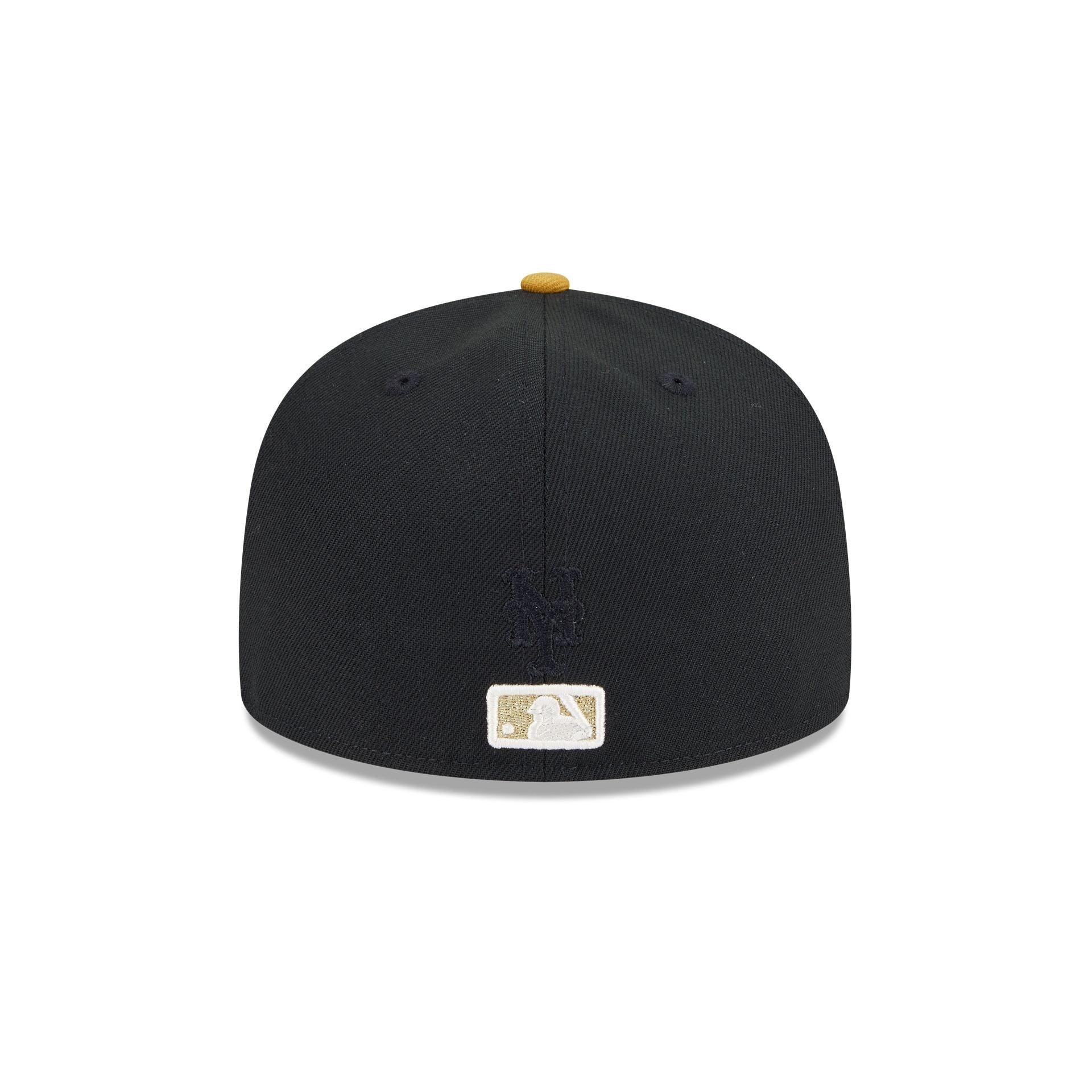New York Mets Metallic Gold Logo 59FIFTY Fitted Hat Male Product Image