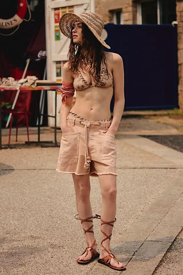 We The Free Moxie Barrel Shorts Product Image