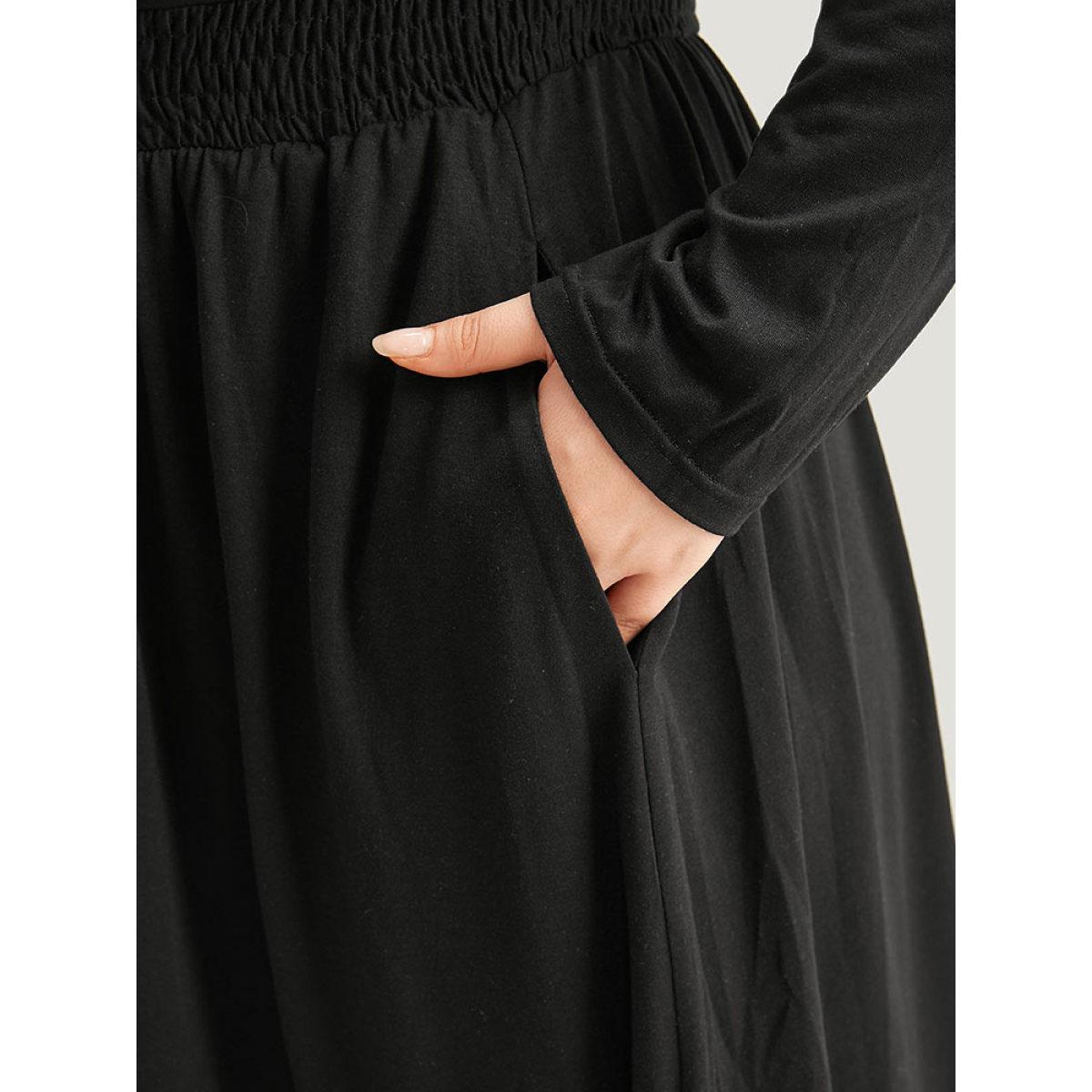 Plus Size Plain Lace Up Shirred Pocket Round Neck Dress Black Women Casual Plain Round Neck Long Sleeve Curvy Midi Dress BloomChic 30/6X Product Image