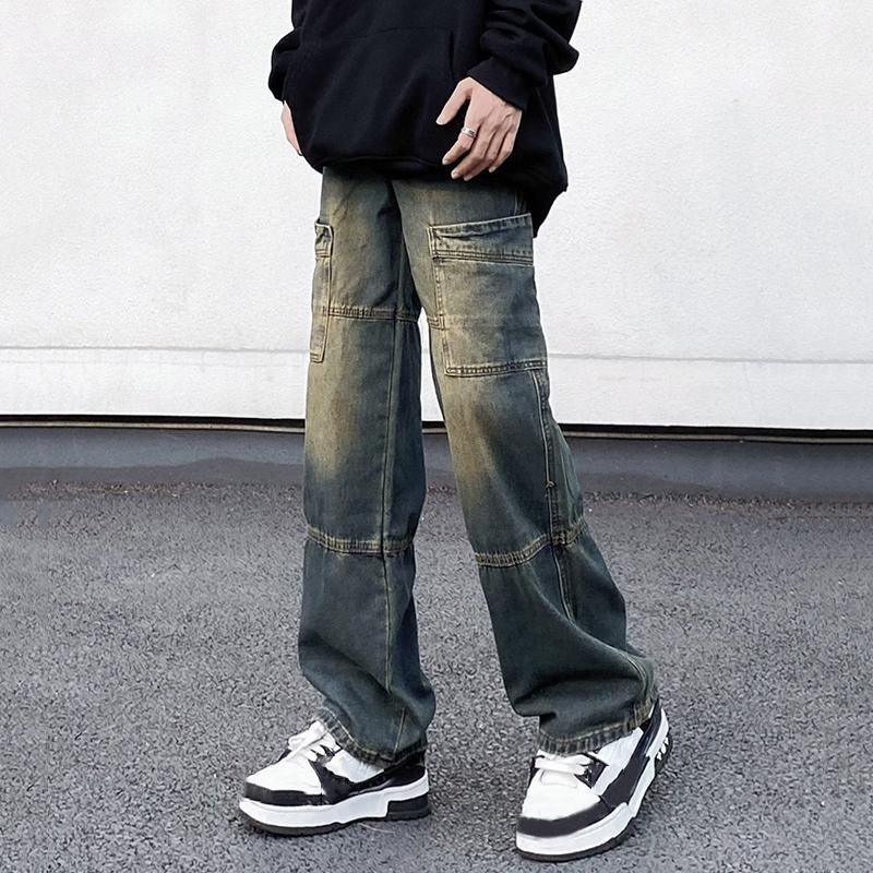 Wide-leg corduroy trousers in brown Product Image