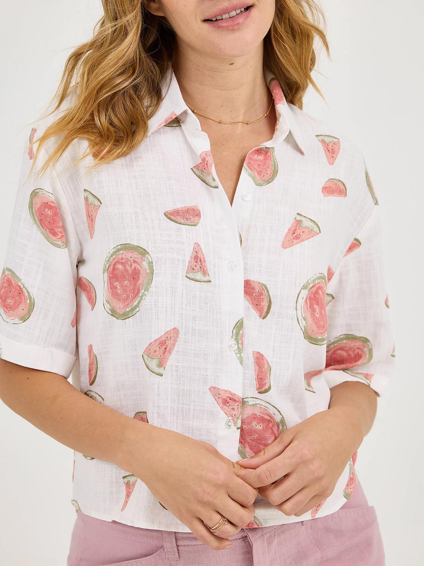 Women's Crop Fit Camp Shirt | Women's Tops & Tees | Lee® Product Image