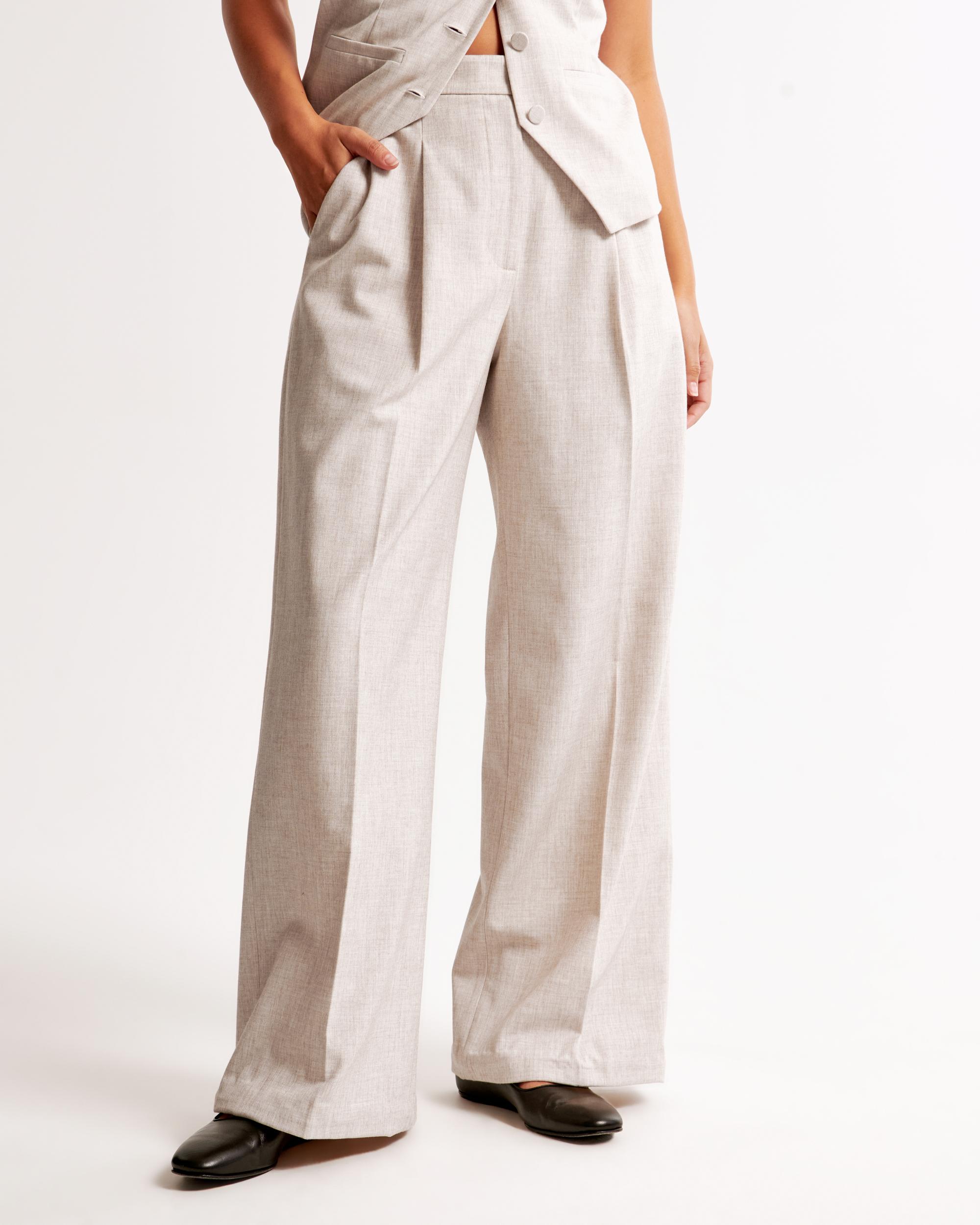 Curve Love A&F Harper Tailored Ultra Wide Leg Pant Product Image