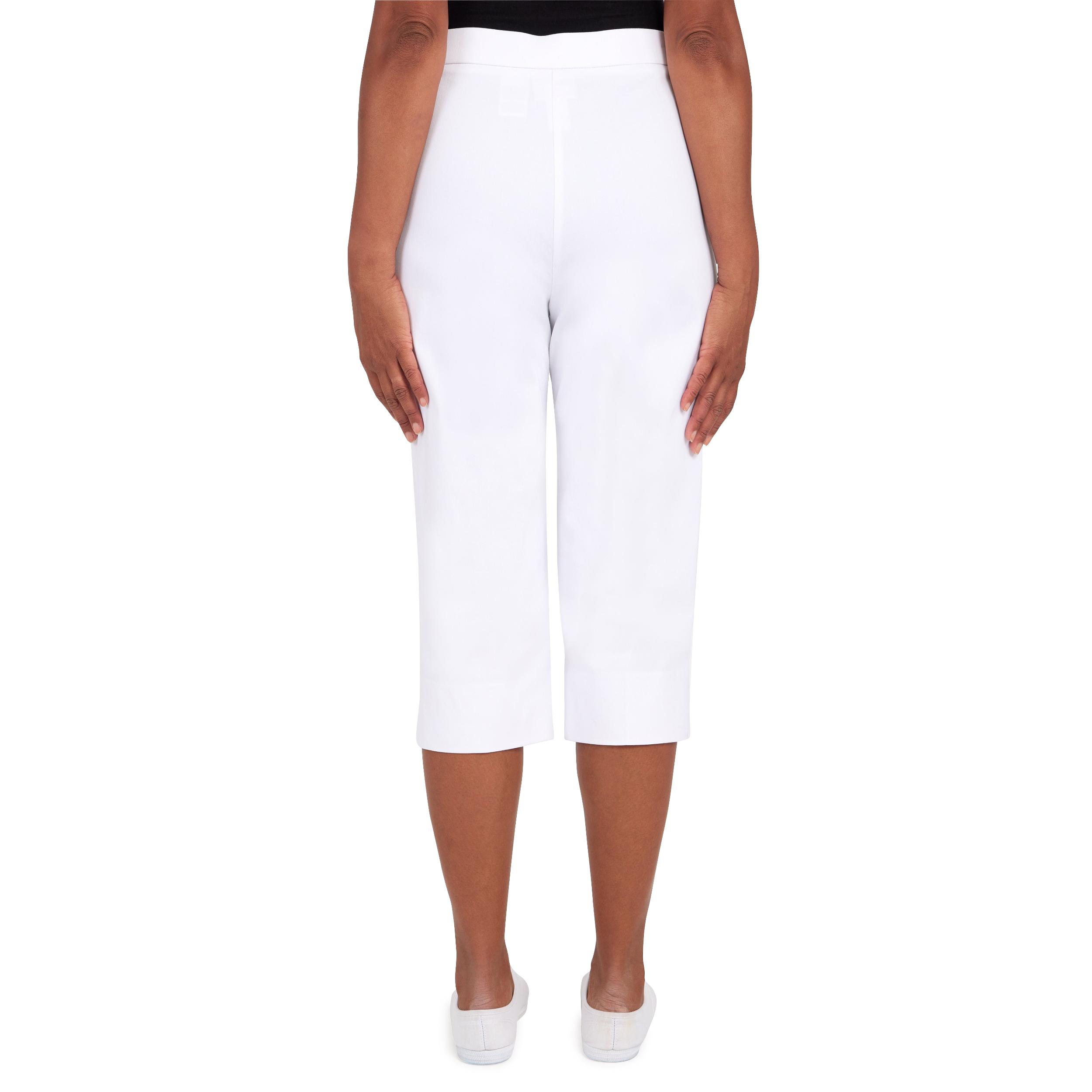 Alfred Dunner Women's Allure Stretch Clamdigger Pant Product Image