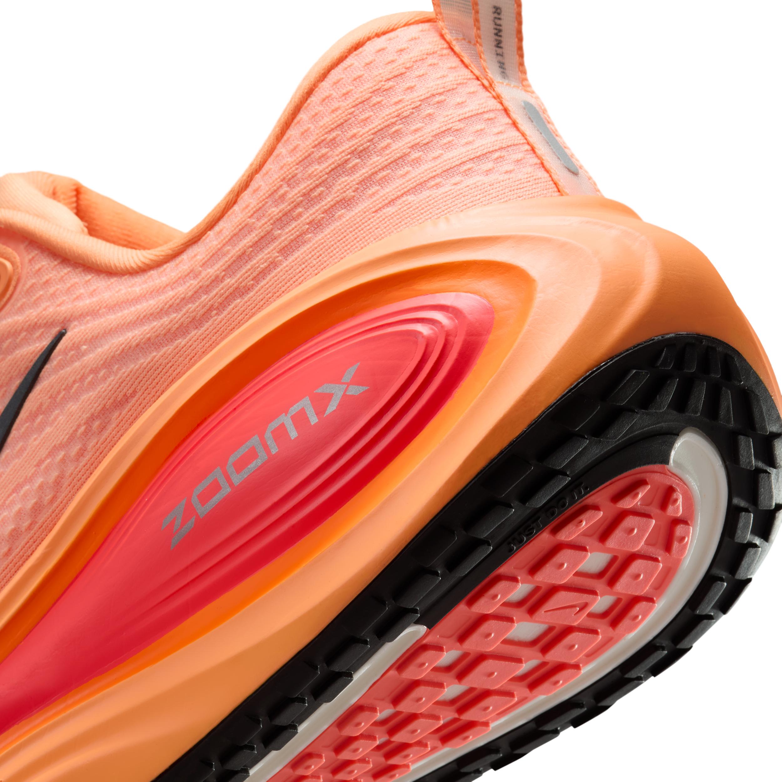 Nike Mens Vomero Plus Road Running Shoes | HV8150-801 Product Image