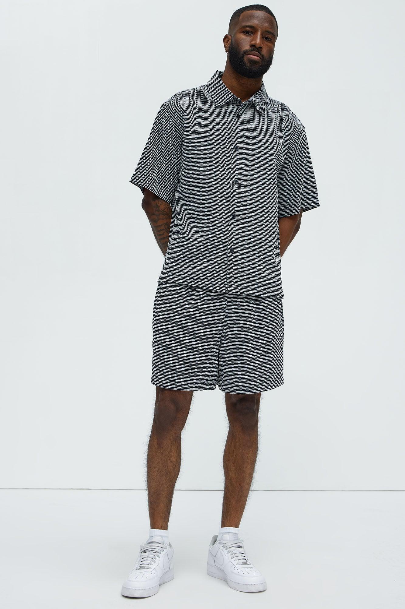 Textured Chenille Pattern Button Up Shirt - Black/White Product Image