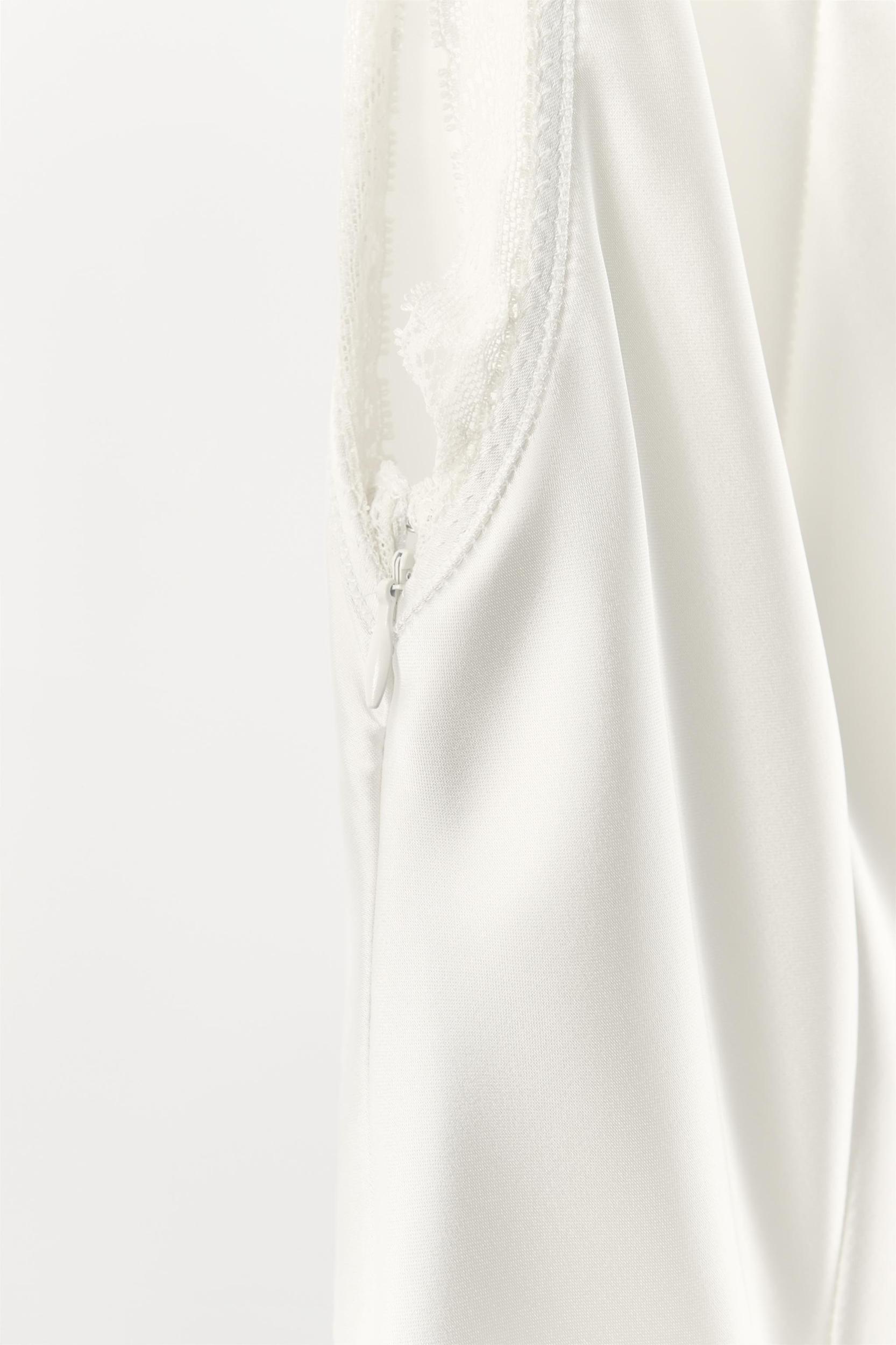 SATIN EFFECT LACE TOP Product Image