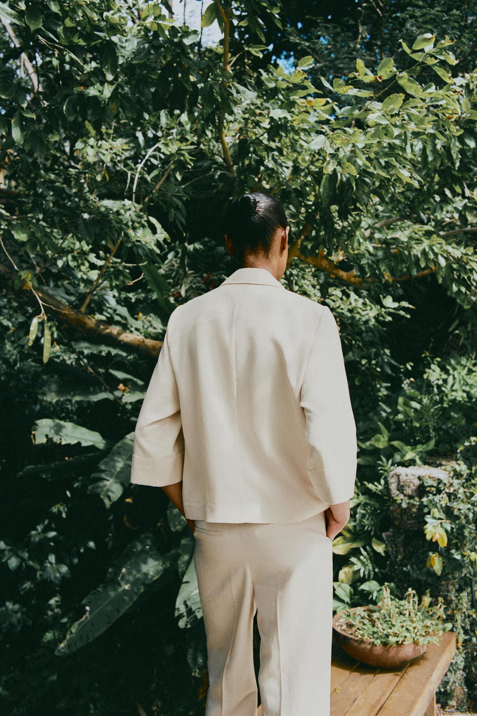 STRAIGHT LEG ELASTIC WAIST PANTS Product Image