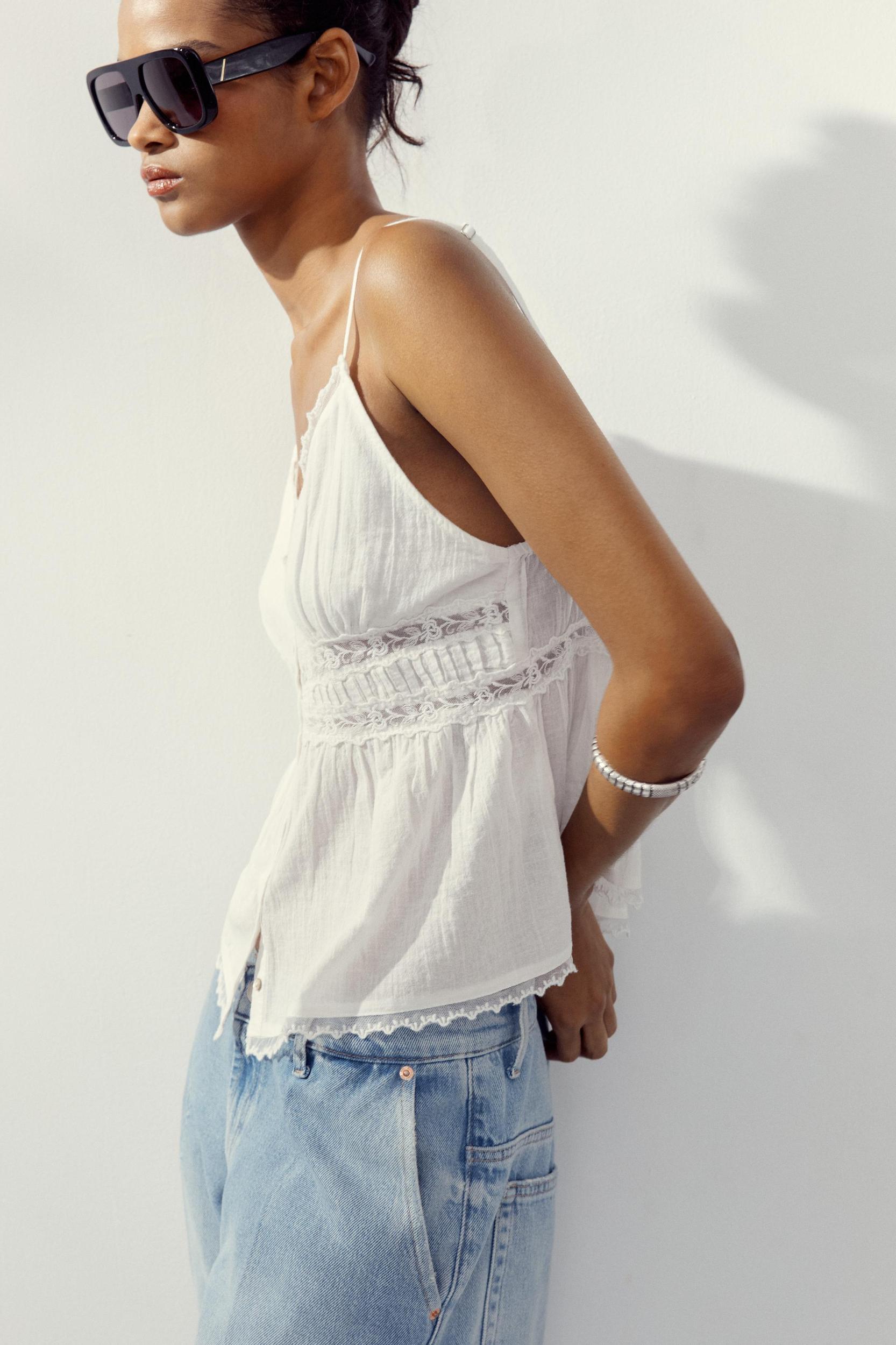 LACE CHIFFON TOP Product Image