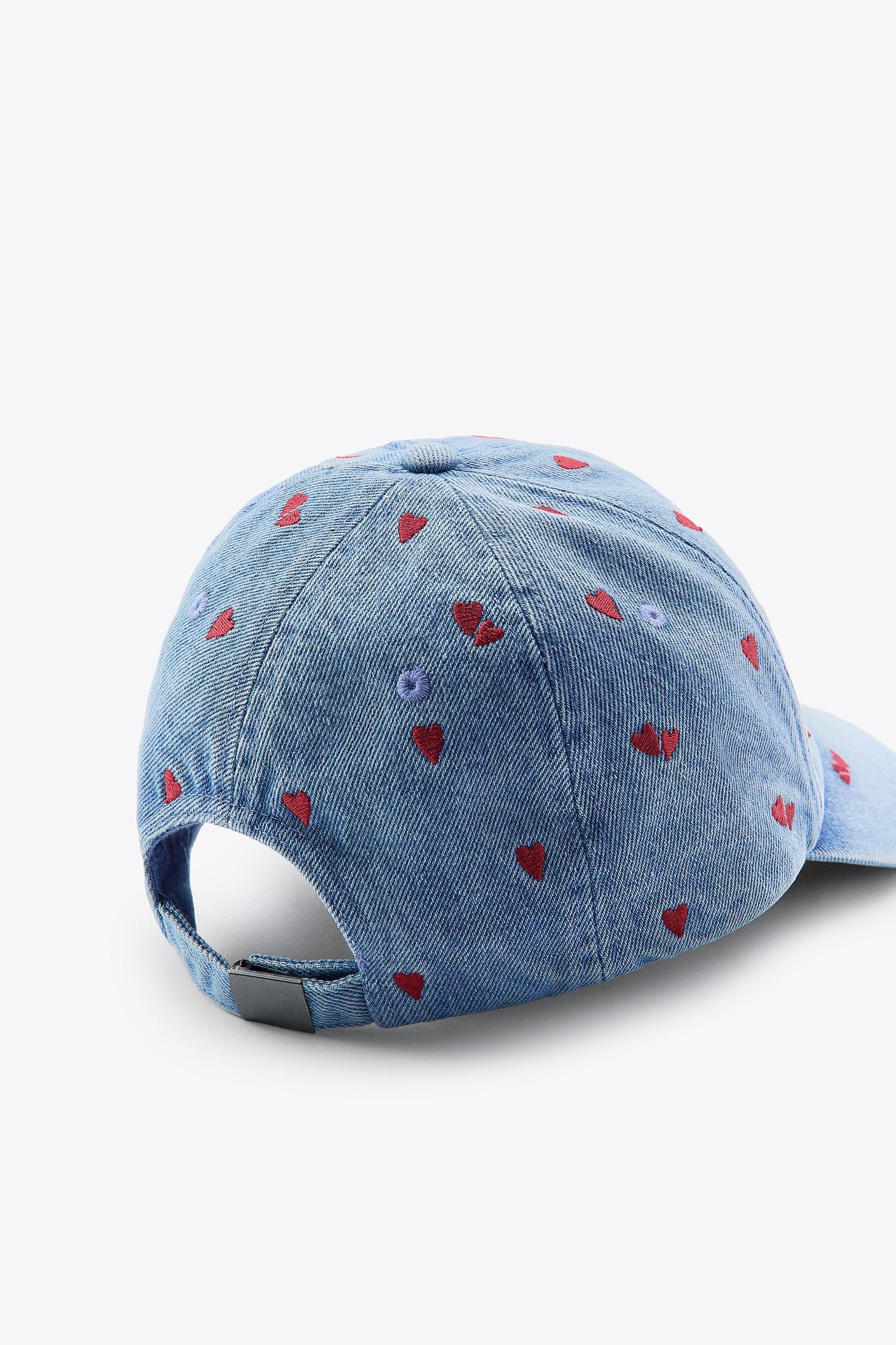 DENIM CAP WITH HEART EMBROIDERY Product Image