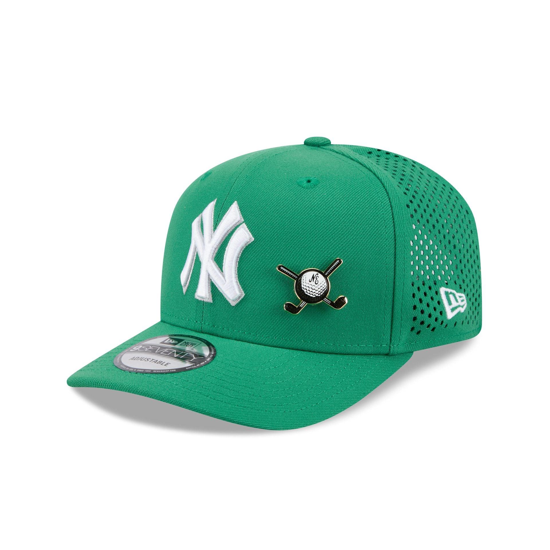 Atlanta Braves St. Patrick's Day 2025 9SEVENTY Stretch-Snap Hat Male Product Image