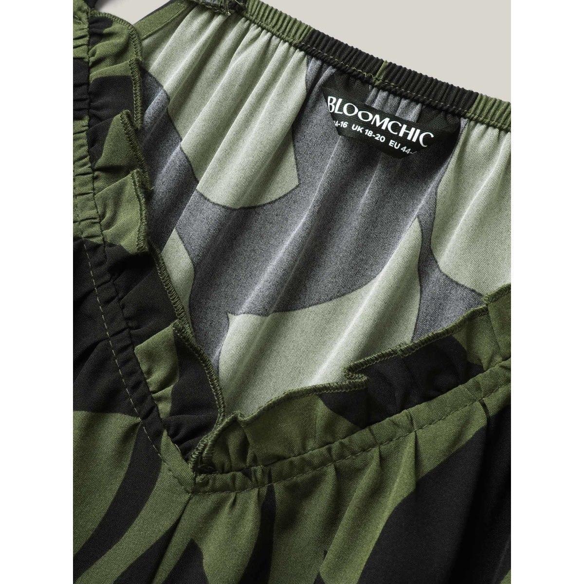 Plus Size ArmyGreen Silhouette Floral Print Sweetheart Jumpsuit Women Resort Sleeveless V-neck Vacation Loose Jumpsuits BloomChic 30/6X Product Image