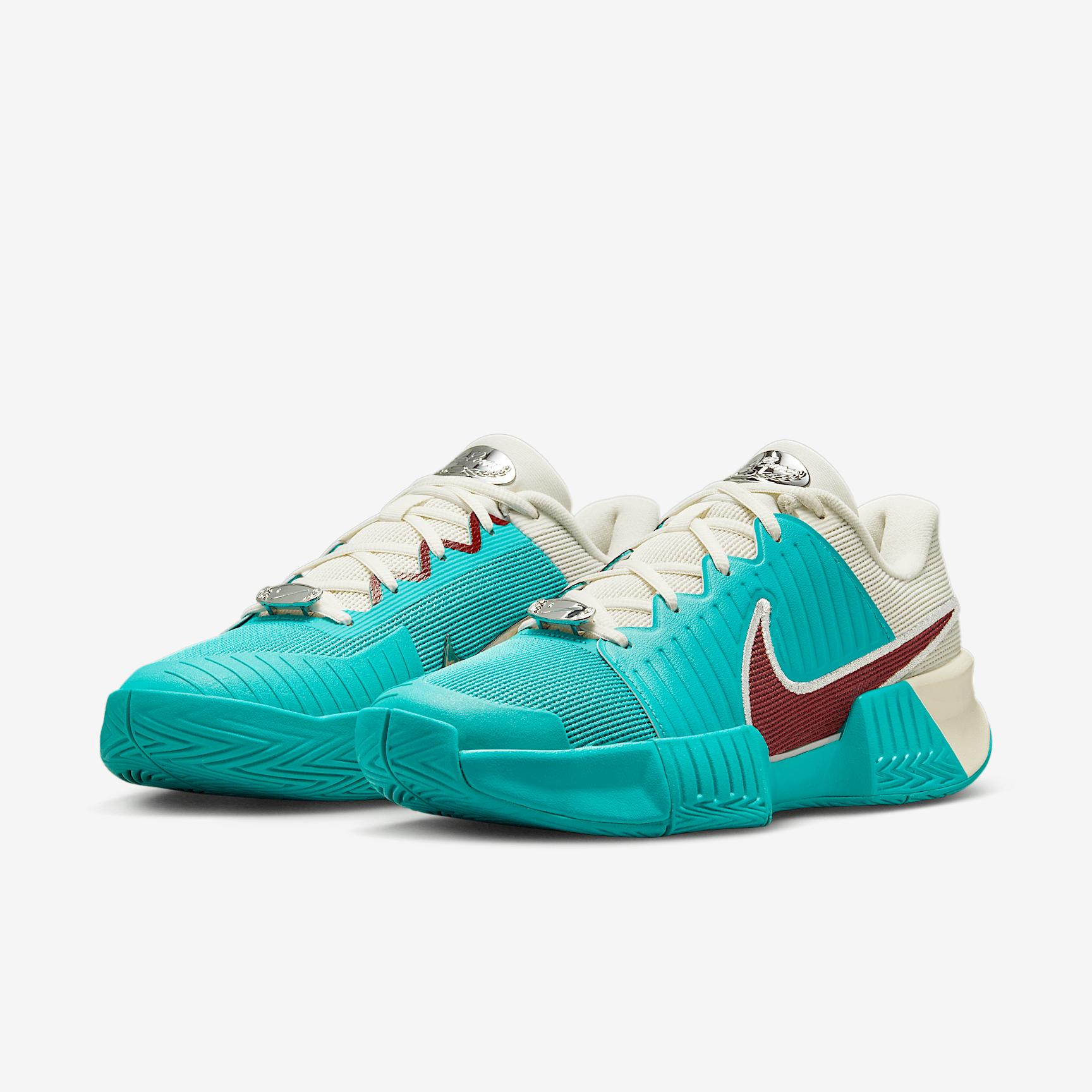 Nike Womens GP Challenge Pro Premium Hard Court Tennis Shoes | HQ2609-600 Product Image