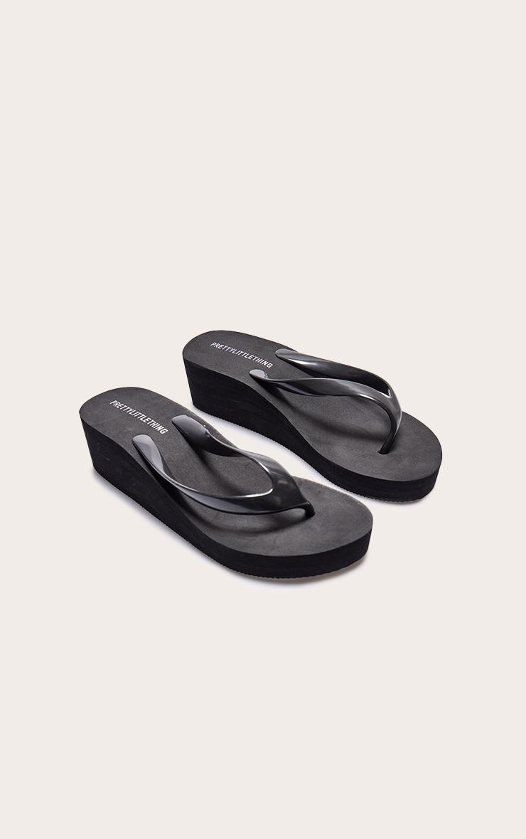 Black Round Toe Simple Platform Flip Flops Product Image